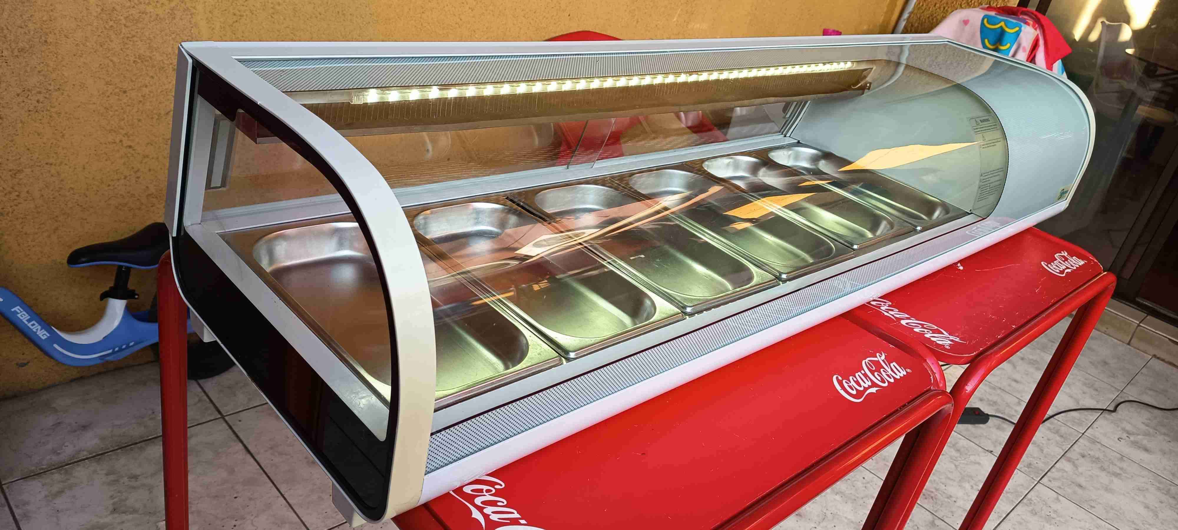 Vitrina refrigerada de mostrador - miniatura 2