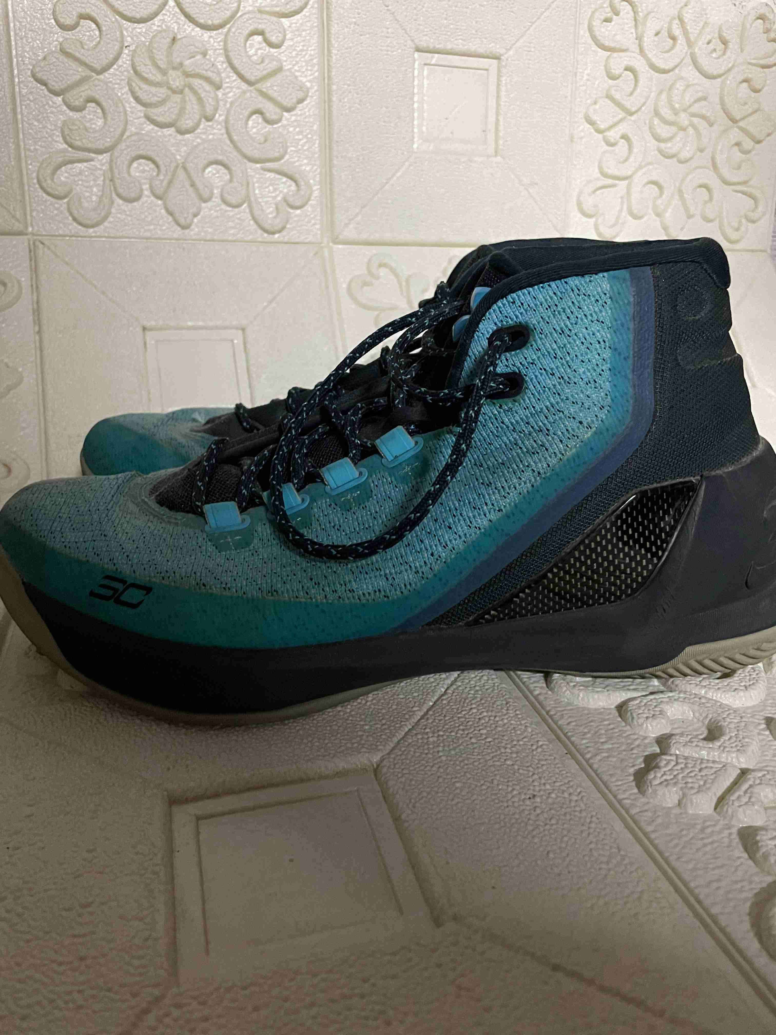 Zapatillas deportivas azul y negro - miniatura 1