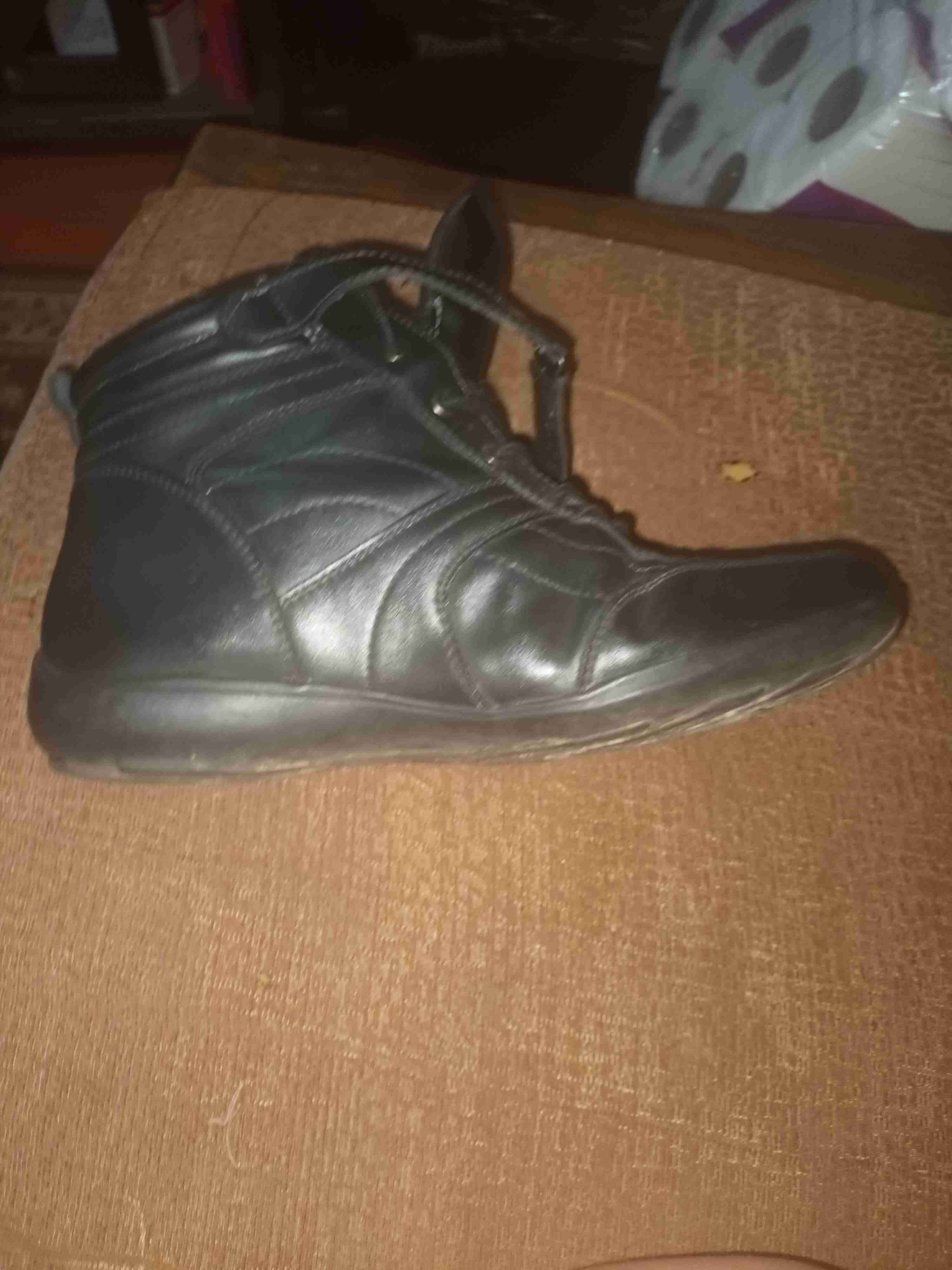 Botas (sapatos de colegio) negras de cuero usadas - 3