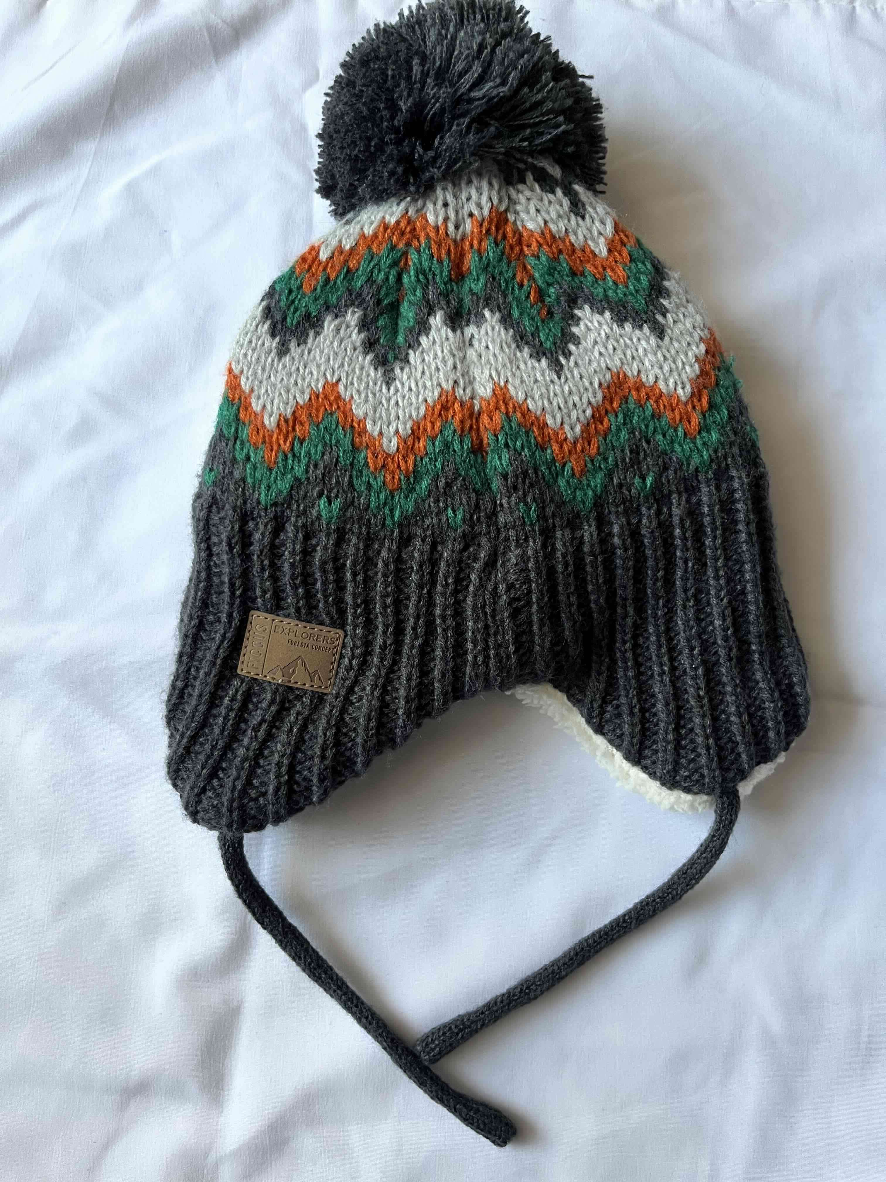 Gorro de lana con pompón - 1