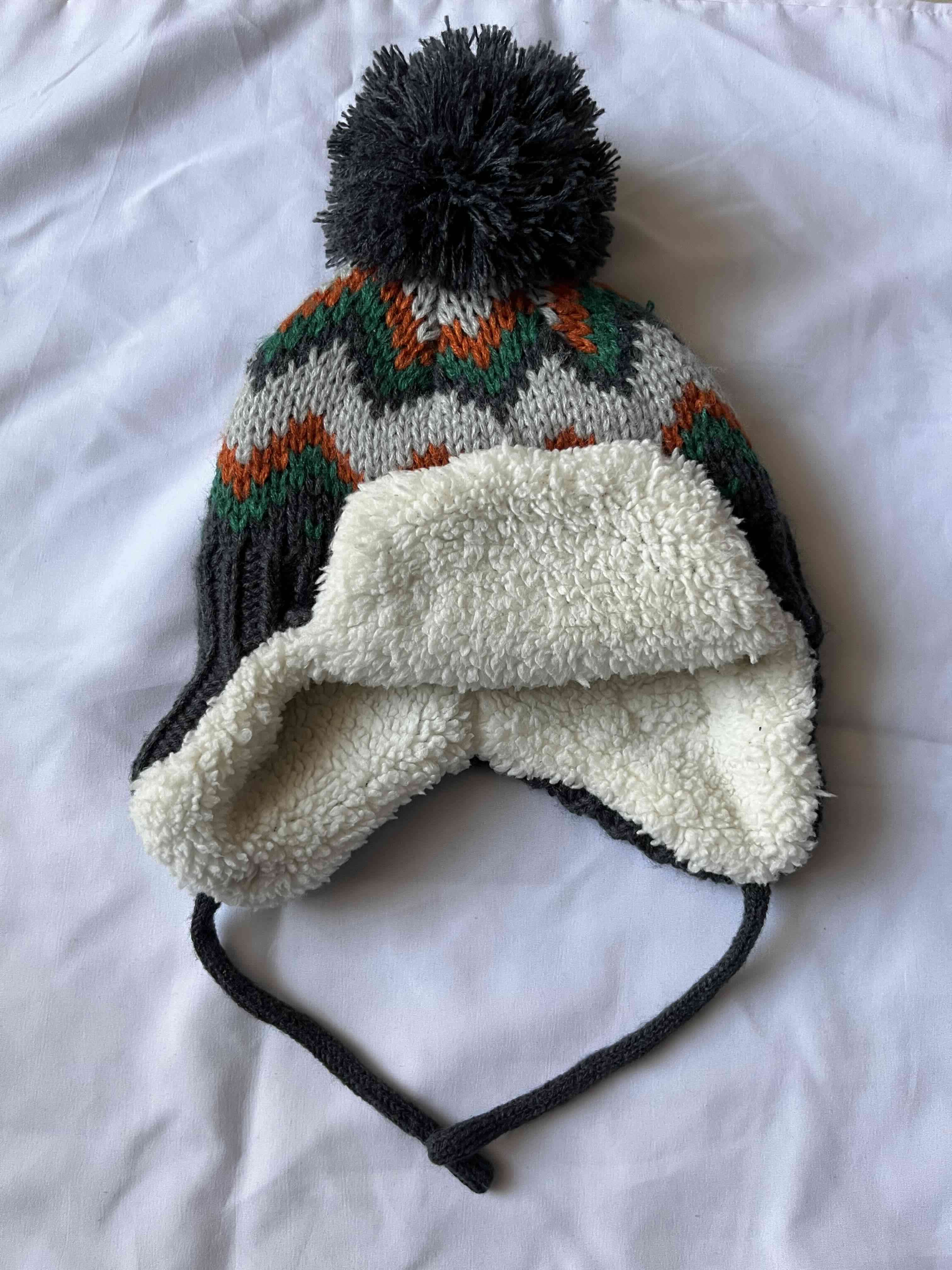 Gorro de lana con pompón - 2