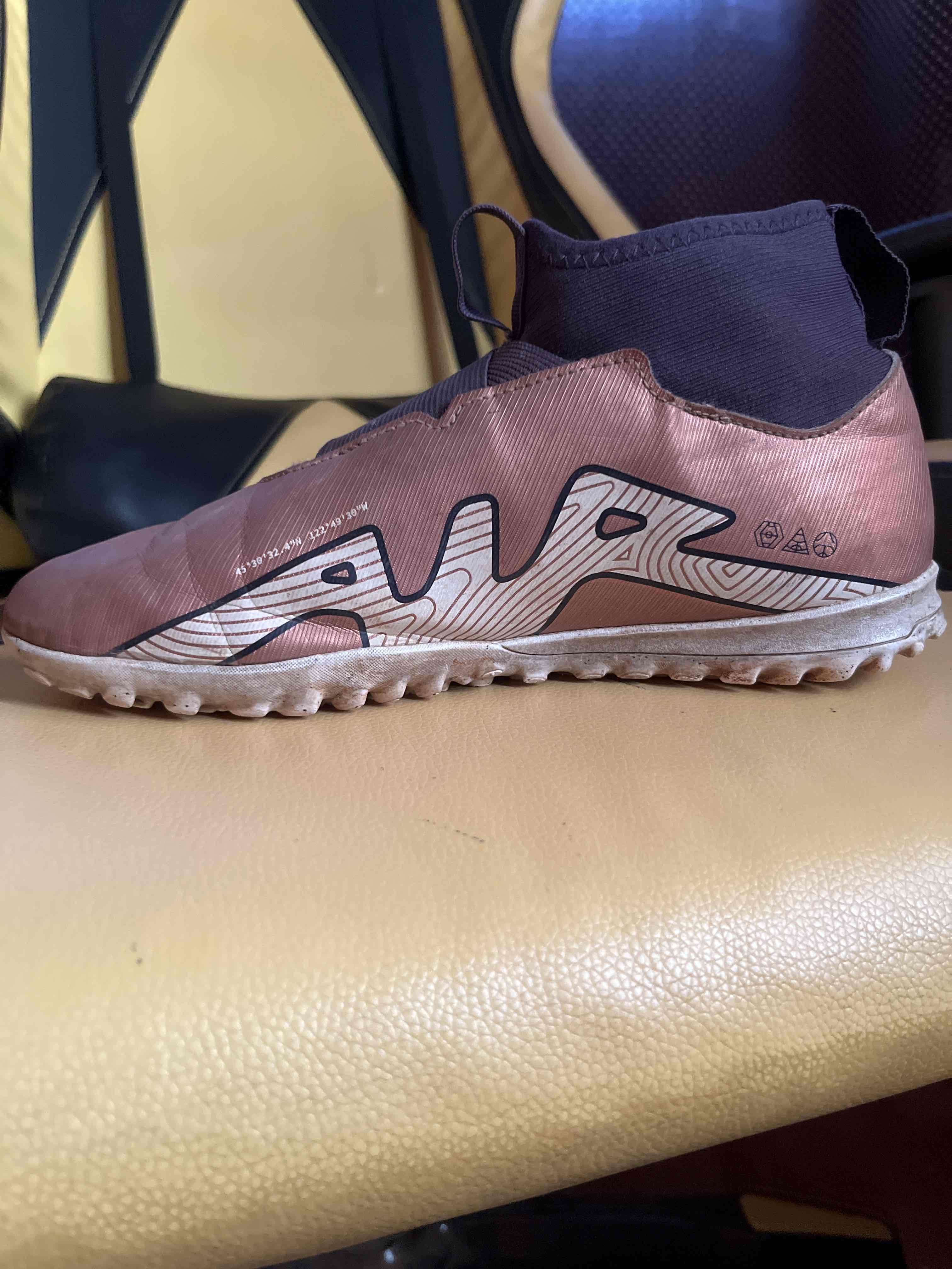 Zapatillas fútbol sala Nike Jr. sin cordones 36.5 - miniatura 1