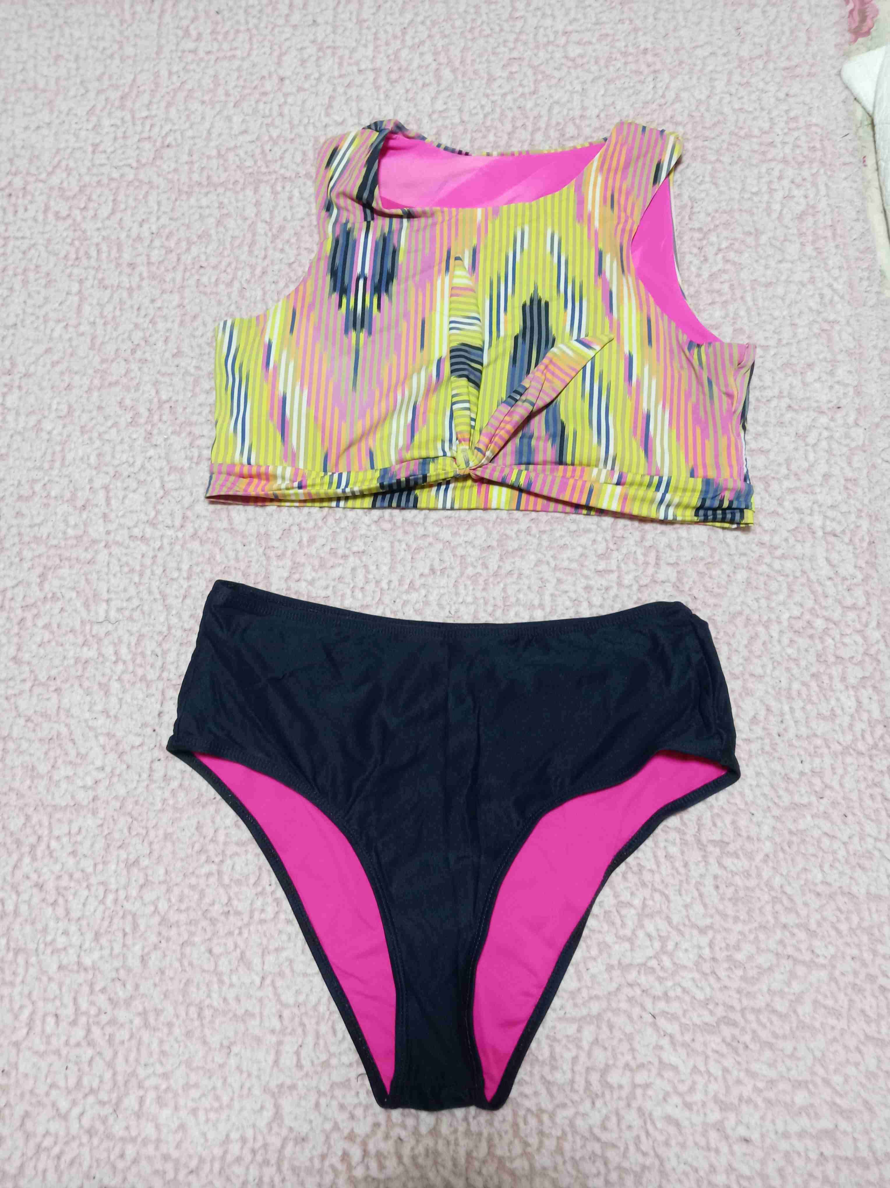 Bikini multicolor estampado