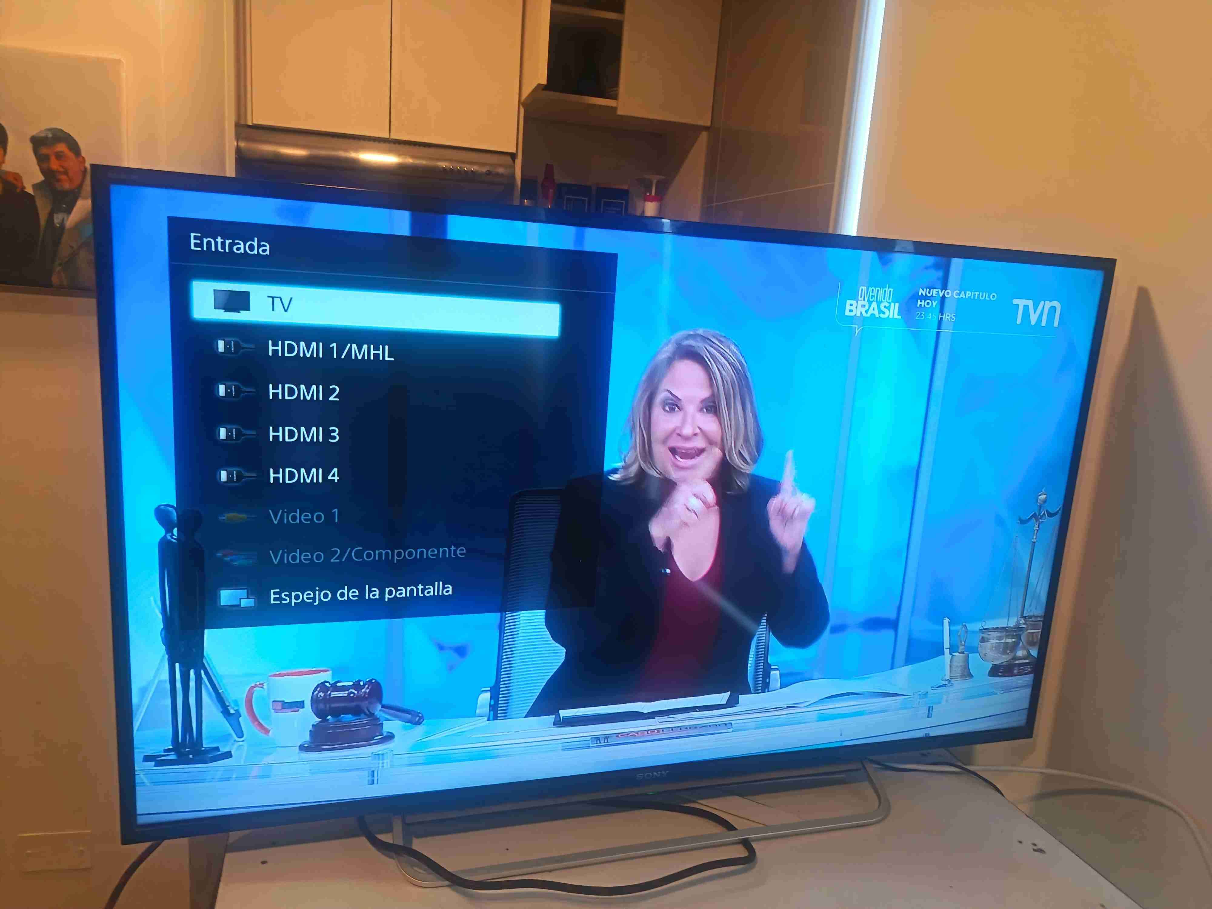 Televisor Sony LED 50 pulgadas permito por noteboo - 1