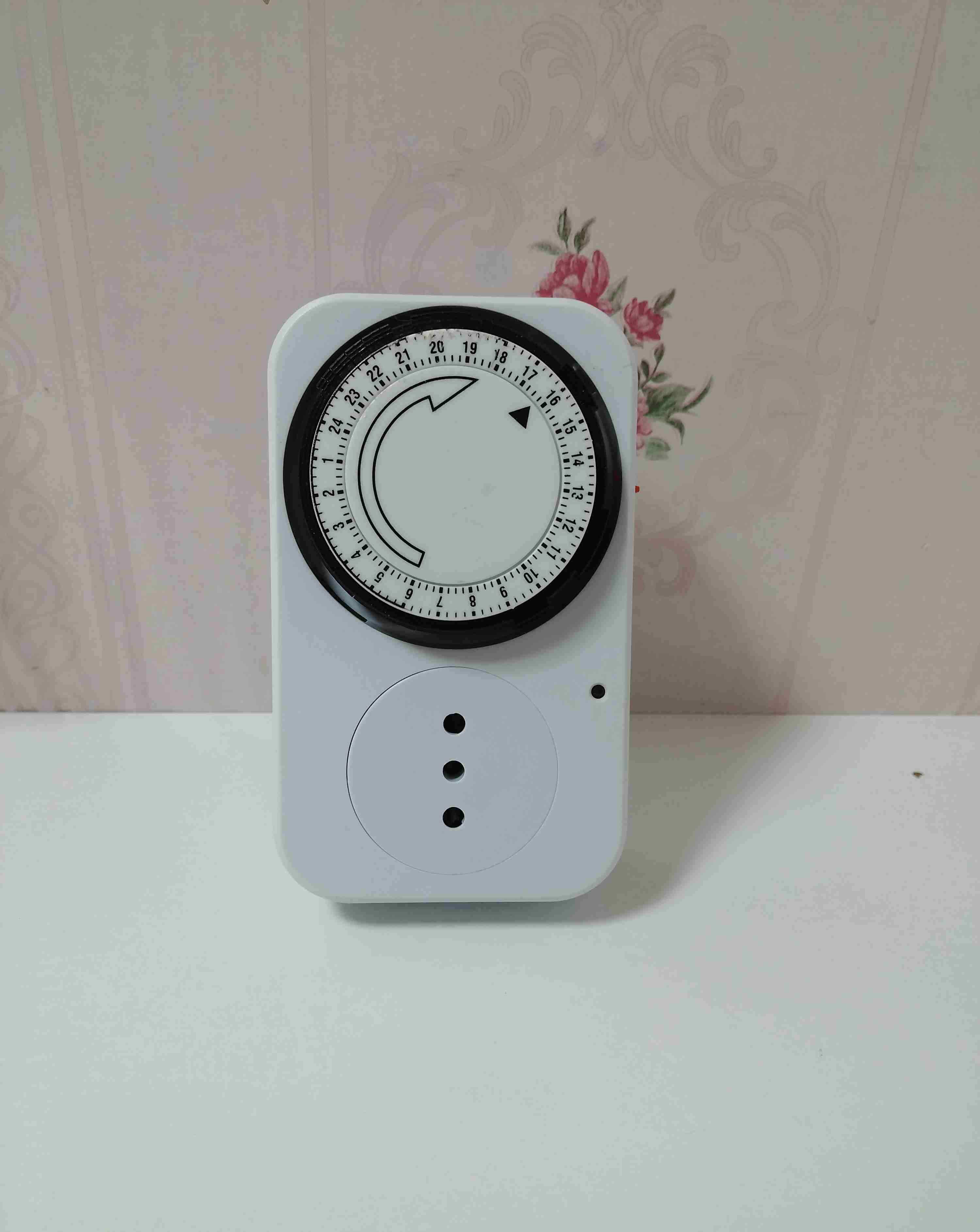 Temporizador eléctrico blanco - miniatura 1