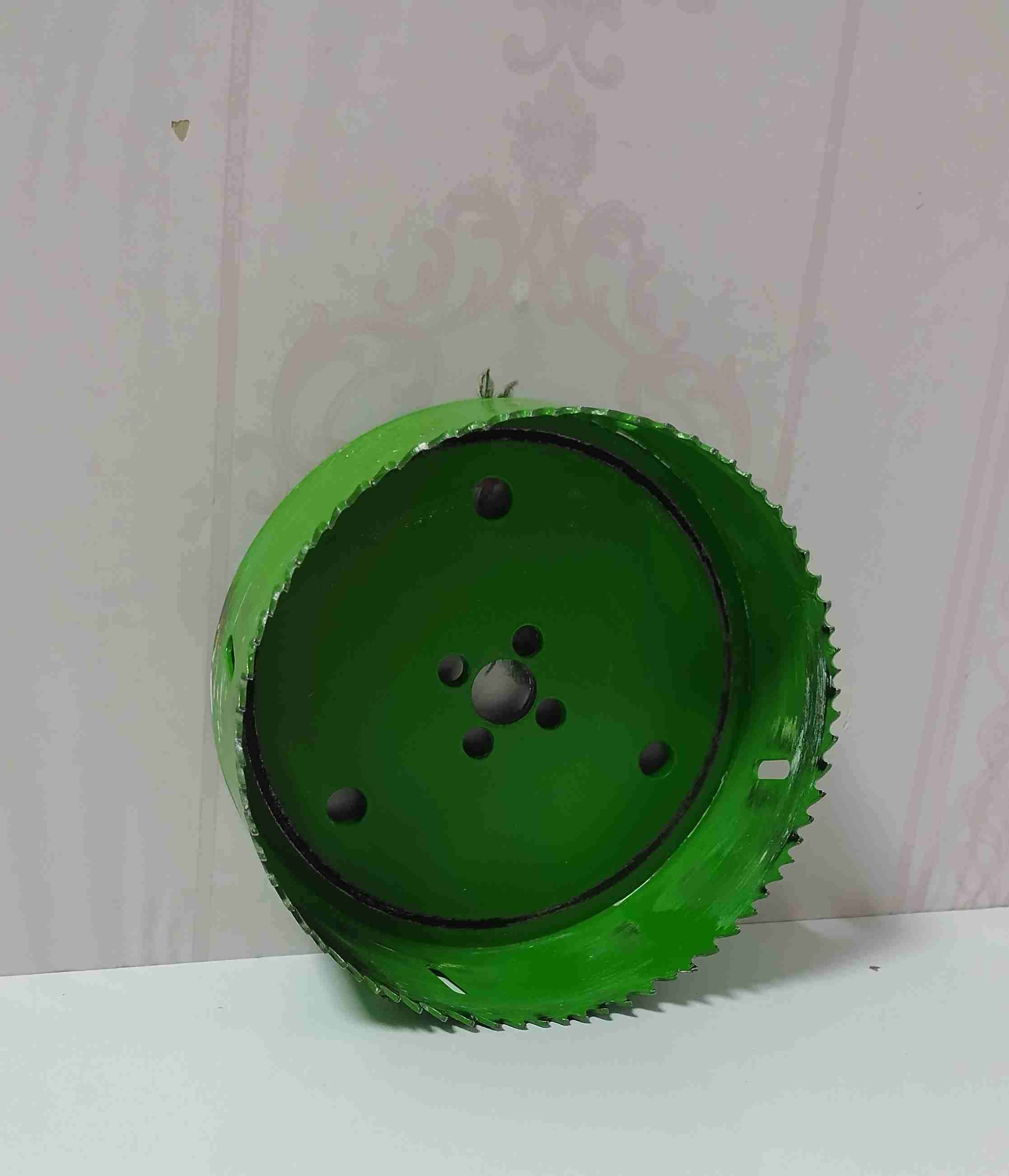 Sierra de perforación verde - 2