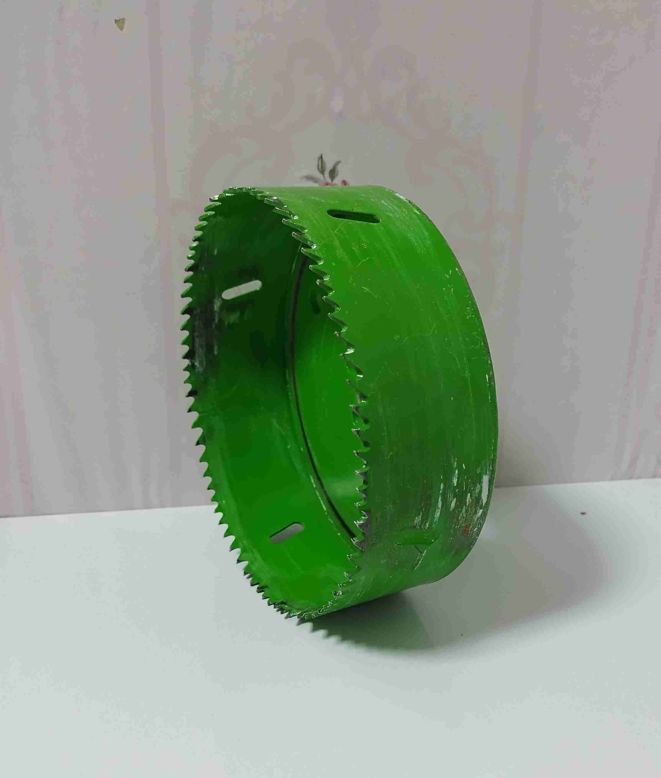 Sierra de perforación verde - 5