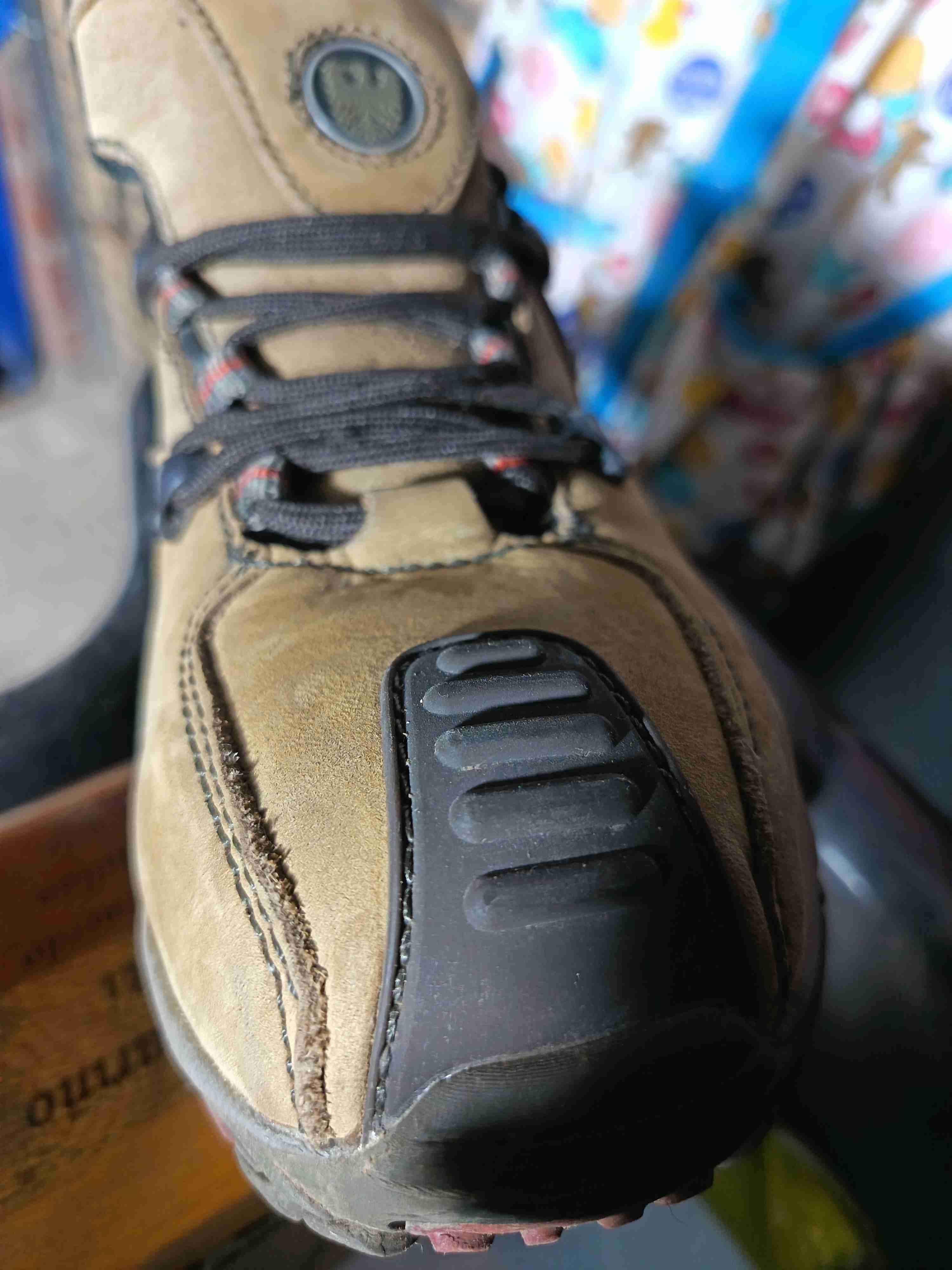 Botas de trekking marrones - miniatura 1