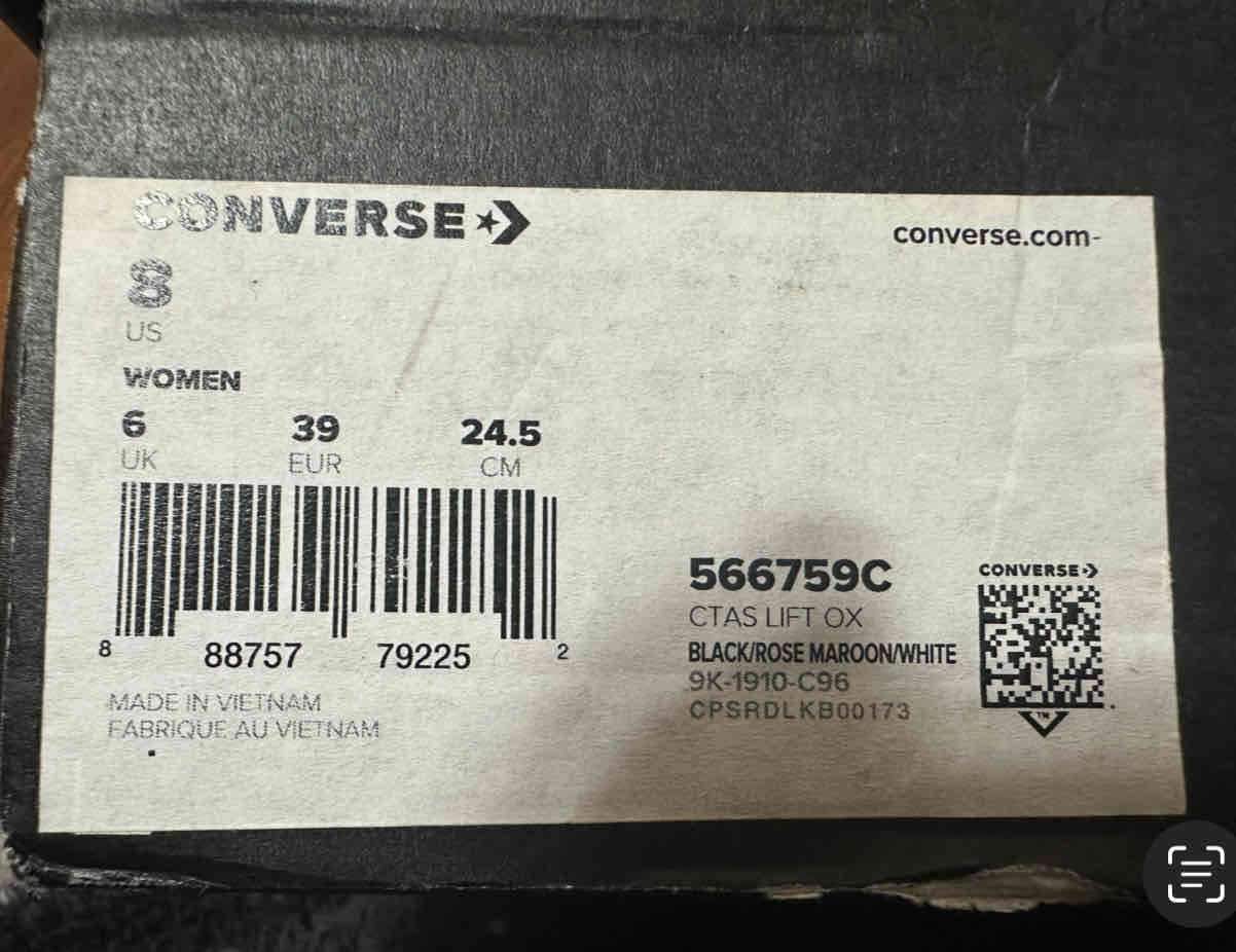 Zapatillas negras Converse - miniatura 2