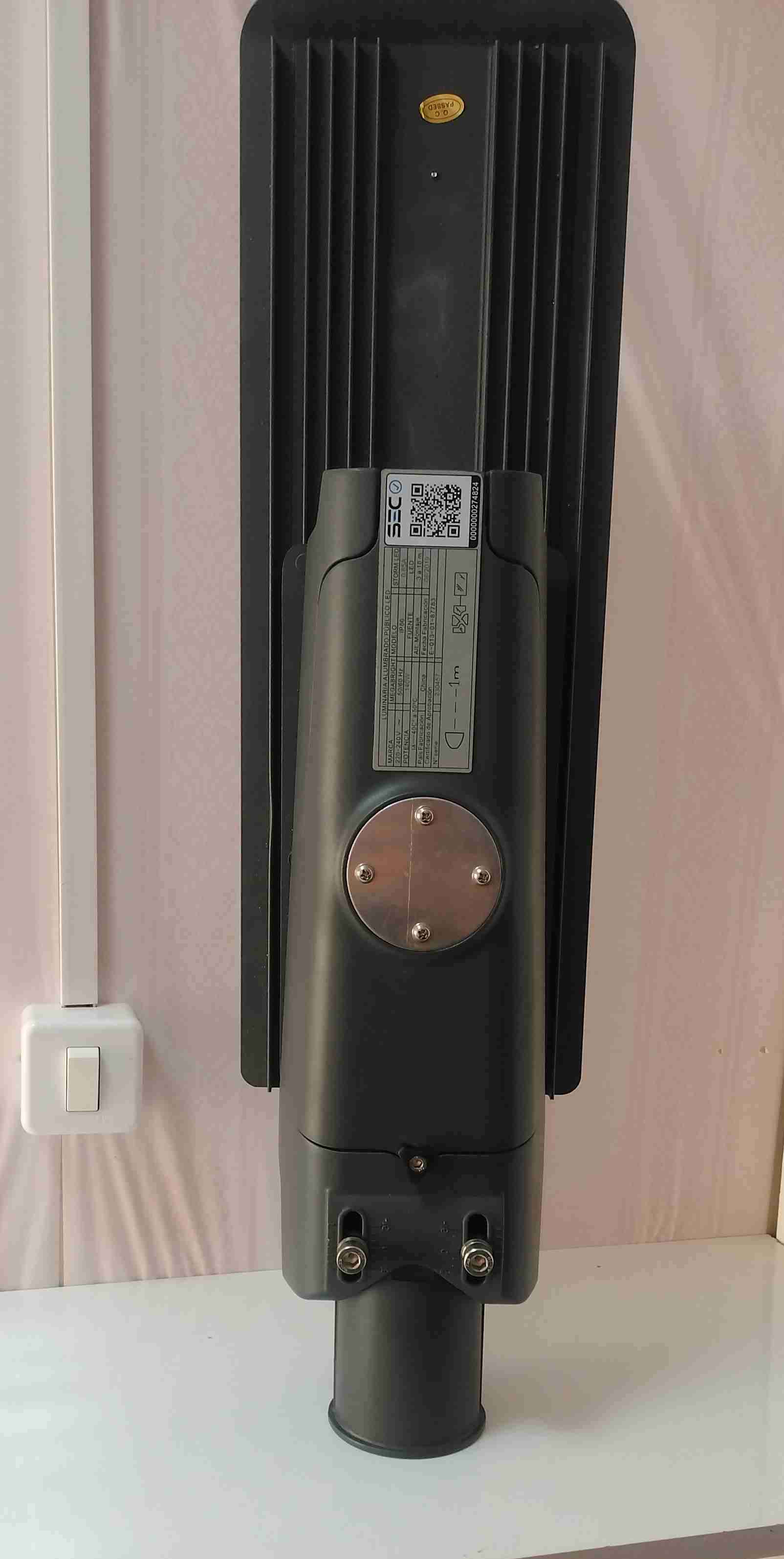 Luz LED para exteriores - miniatura 2