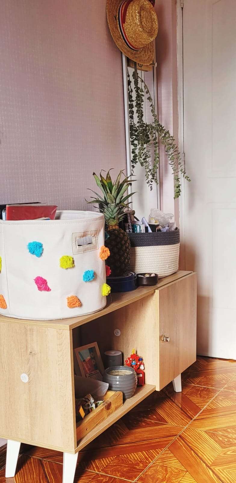 Mueble de TV madera claro - miniatura 2