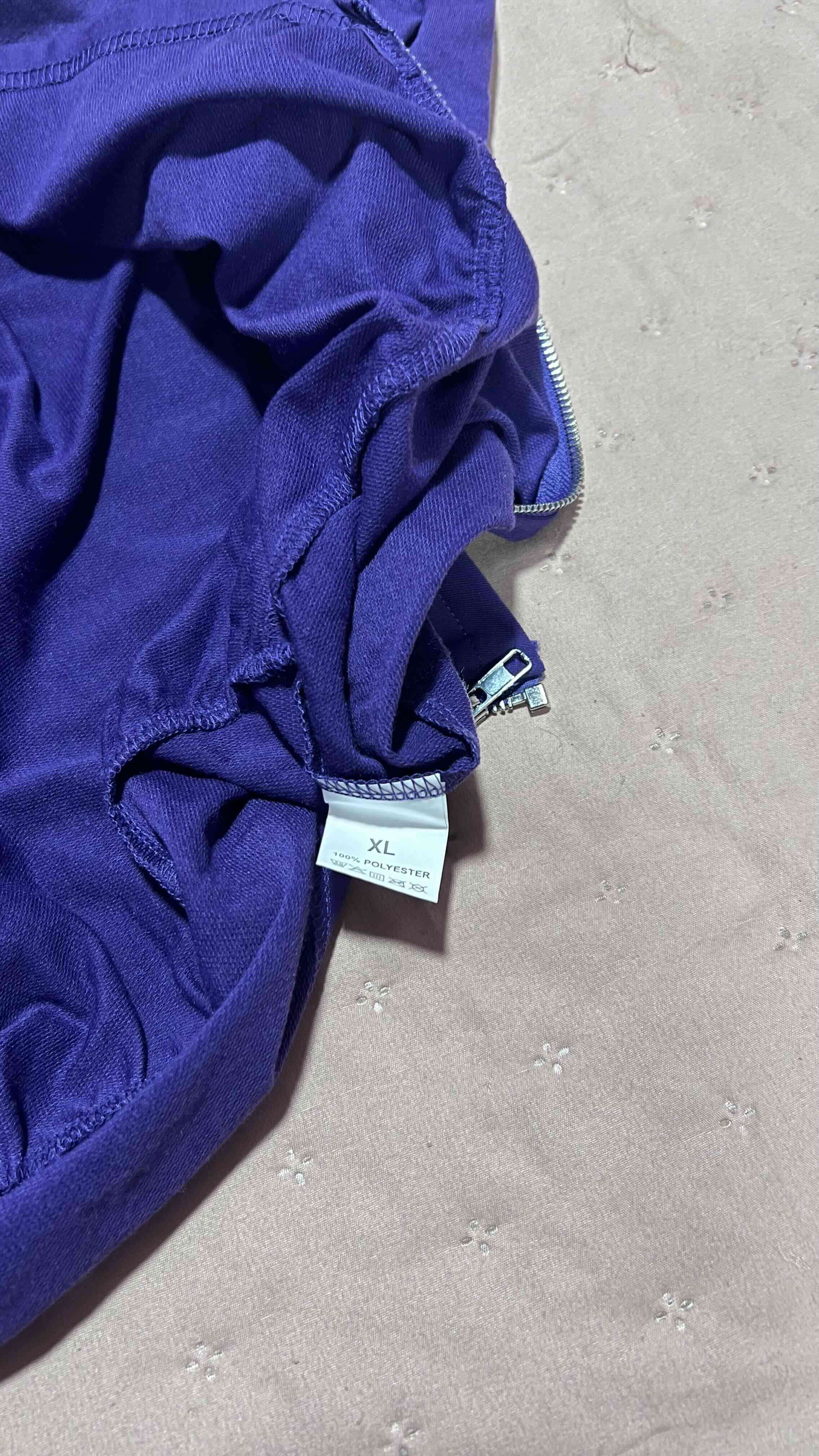 Polera morada XL con cierre - miniatura 1