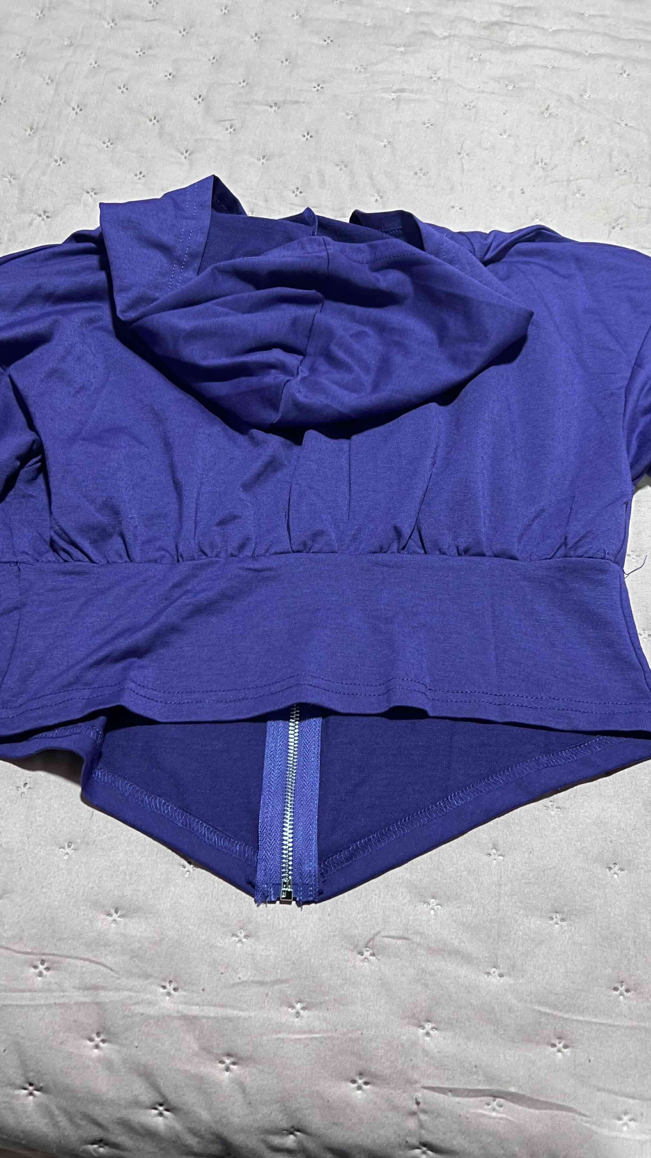 Polera morada XL con cierre - miniatura 4