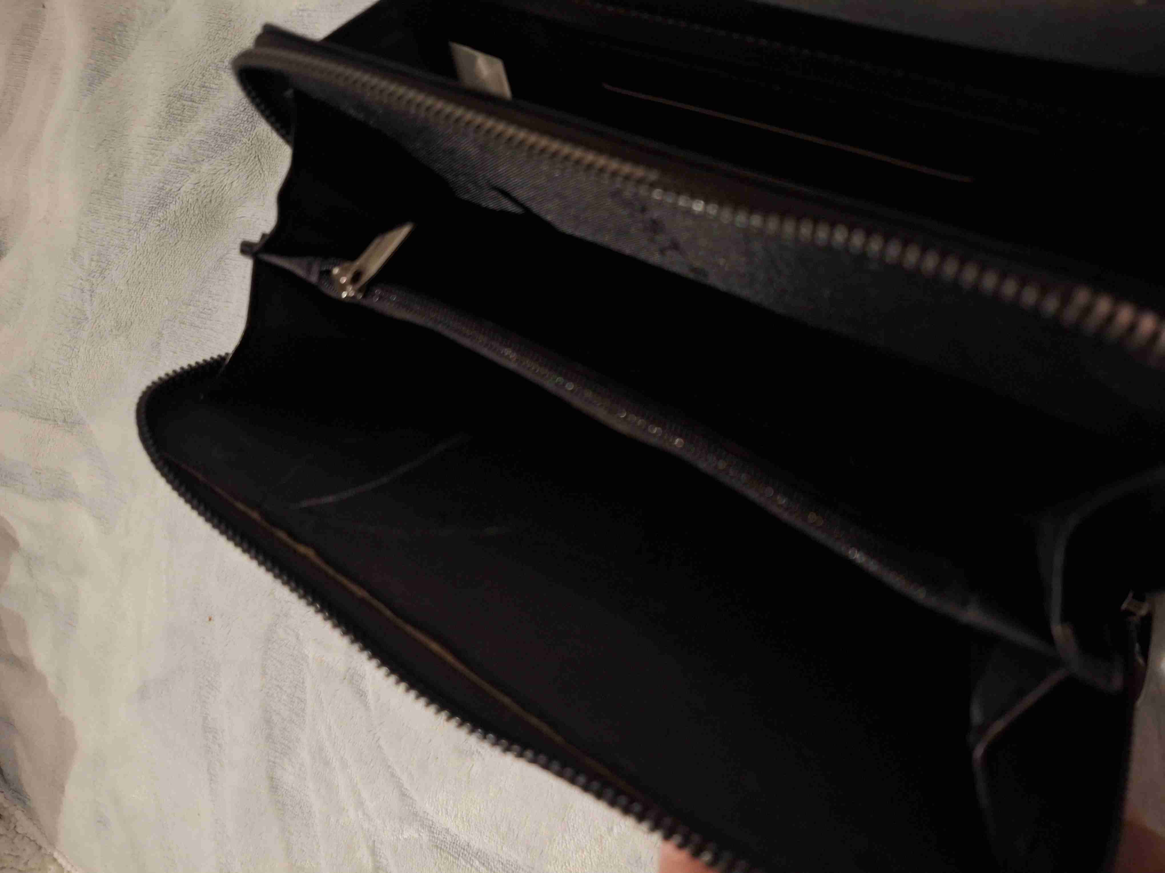 Cartera negra con tachas Ghost - miniatura 4