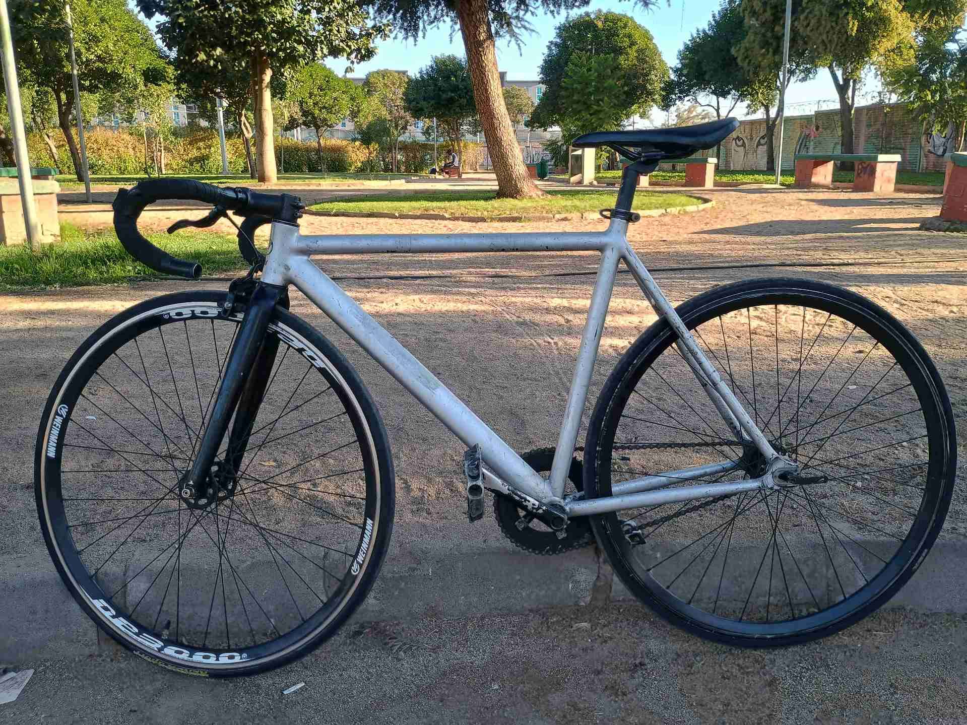 Bicicleta Fixie 8bar KRZBERG V2 - miniatura 1