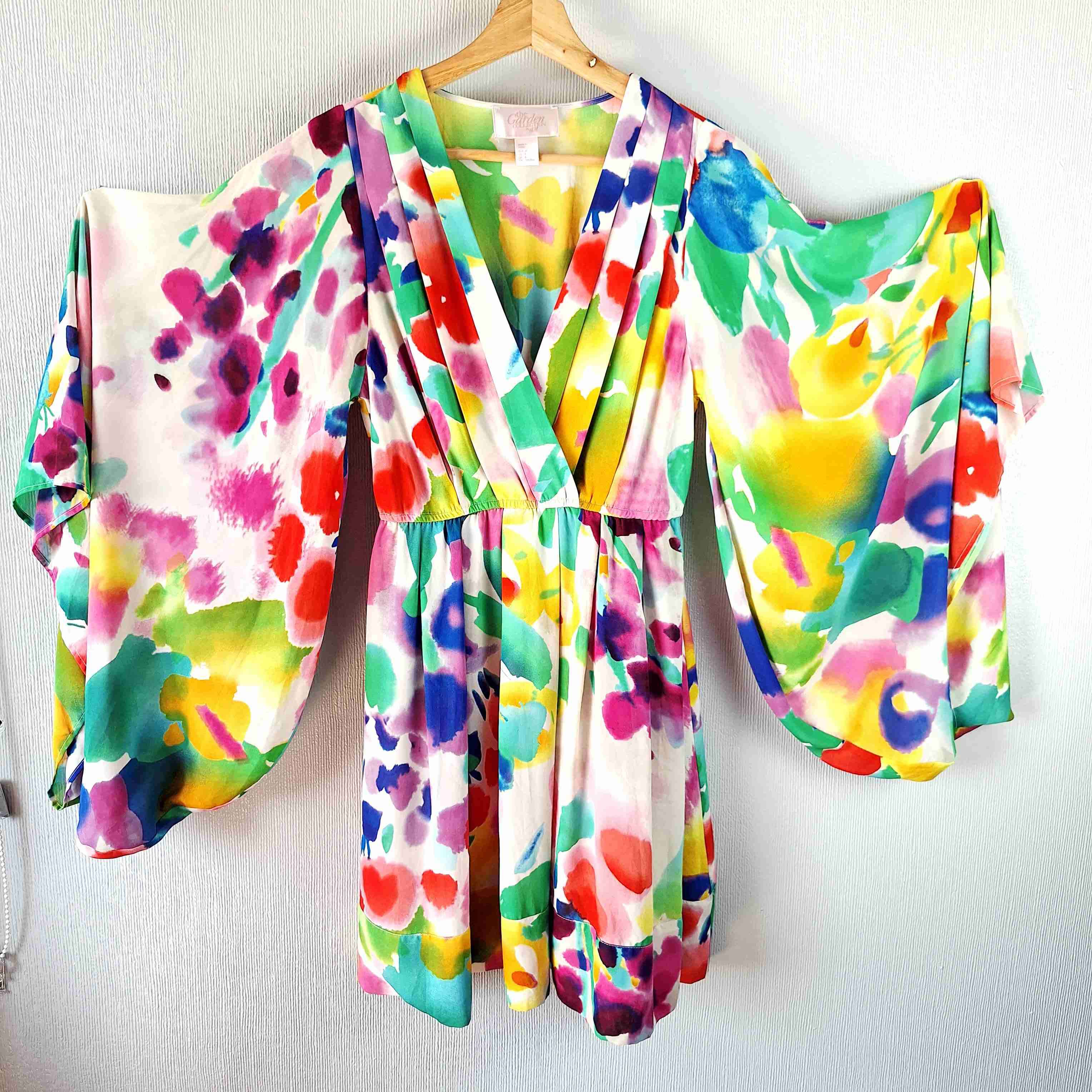 Vestido colorido de manga ancha - miniatura 1