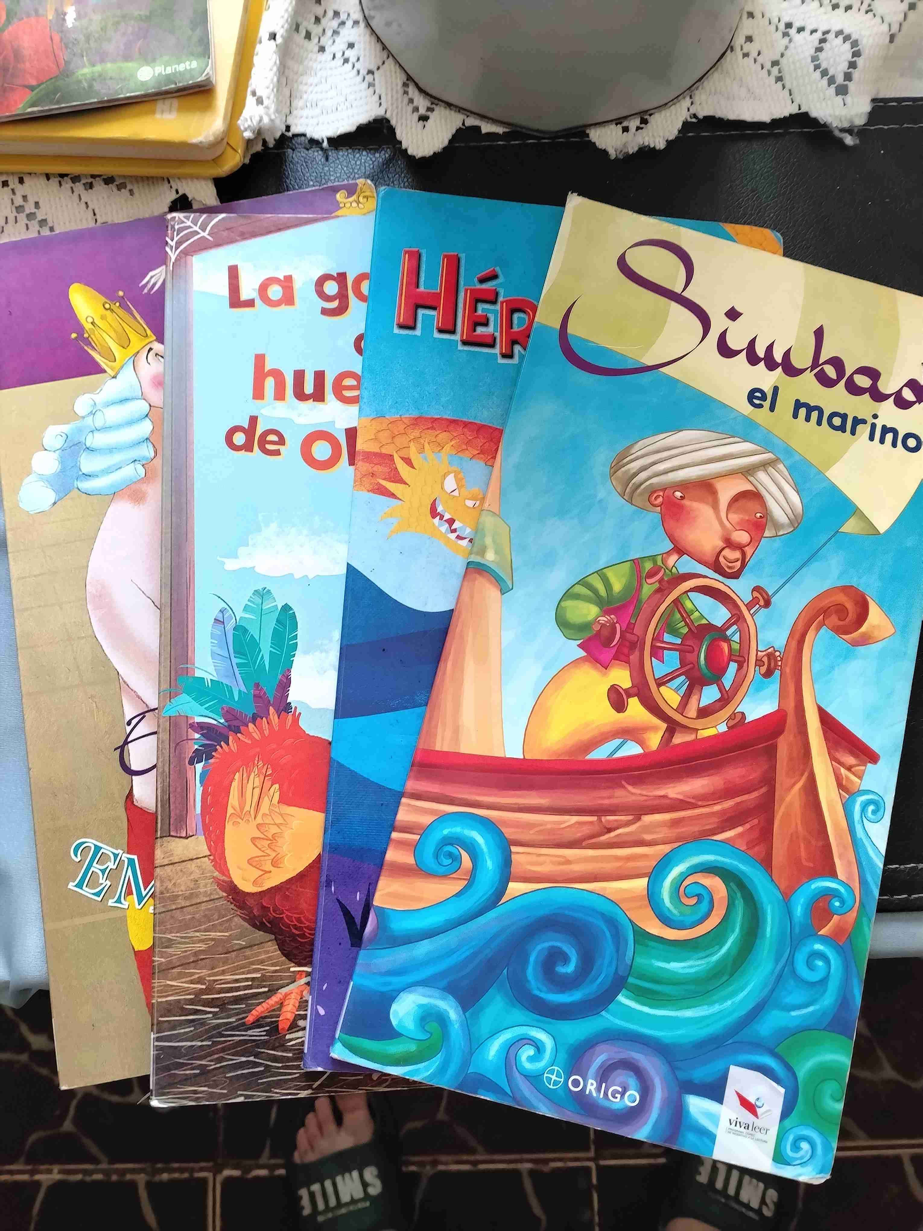 Lote de cuentos infantiles