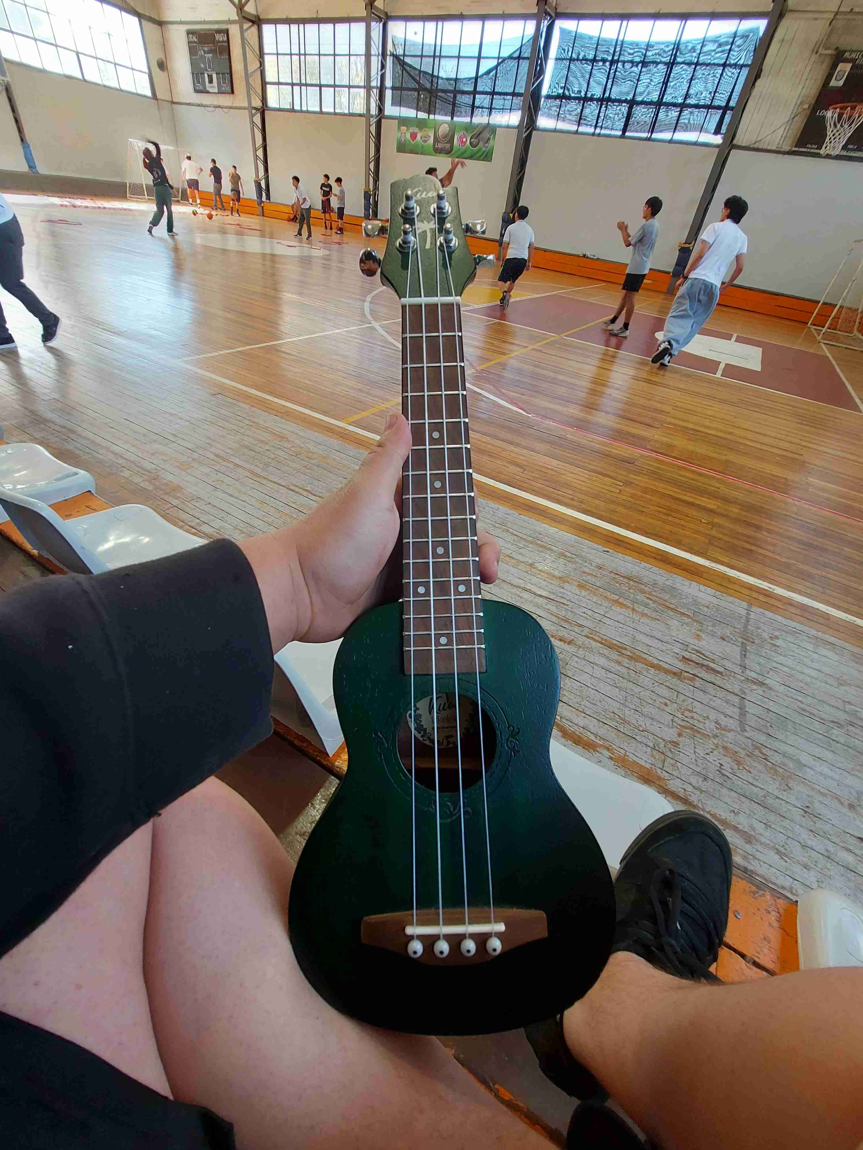 Ukulele soprano acústico verde - miniatura 5