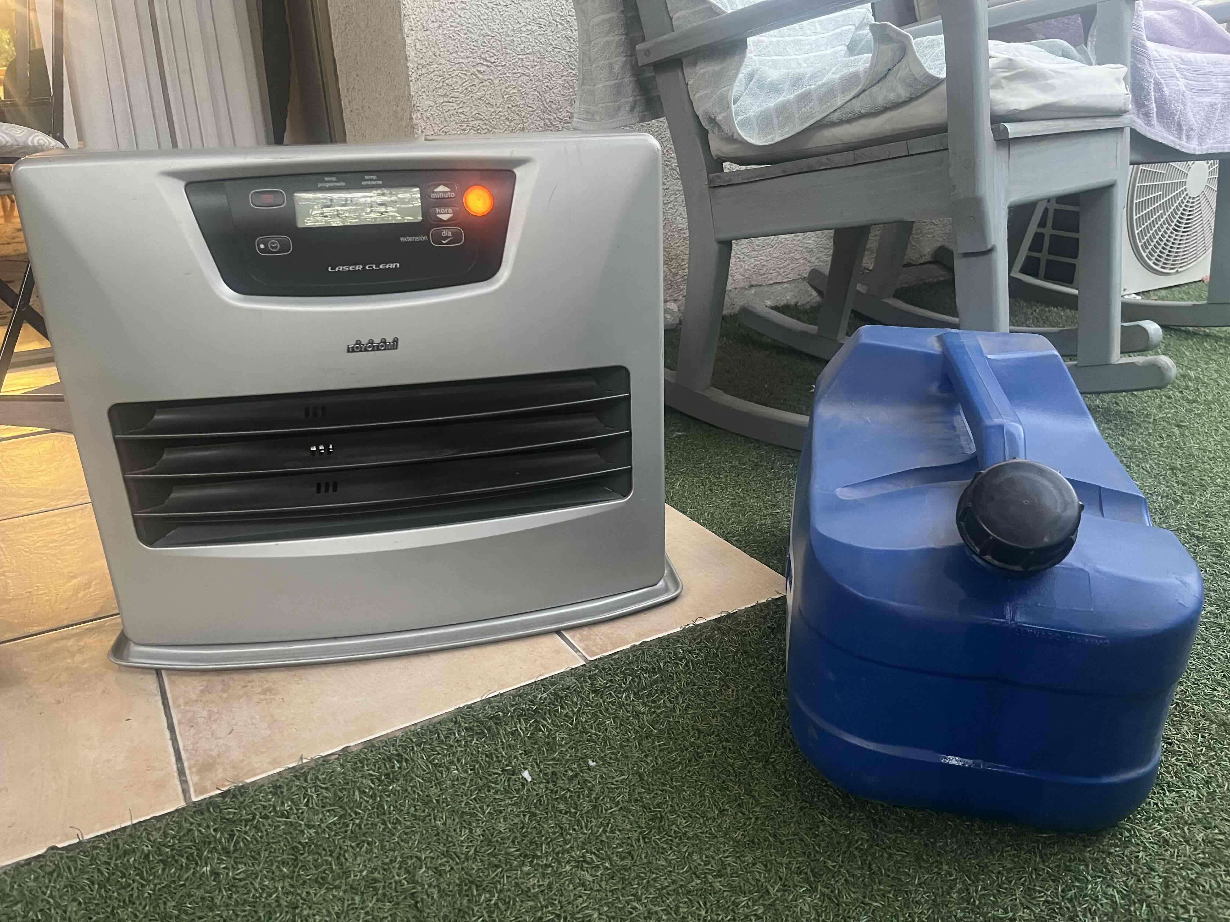 Calefactor Toyotomi gris - miniatura 2