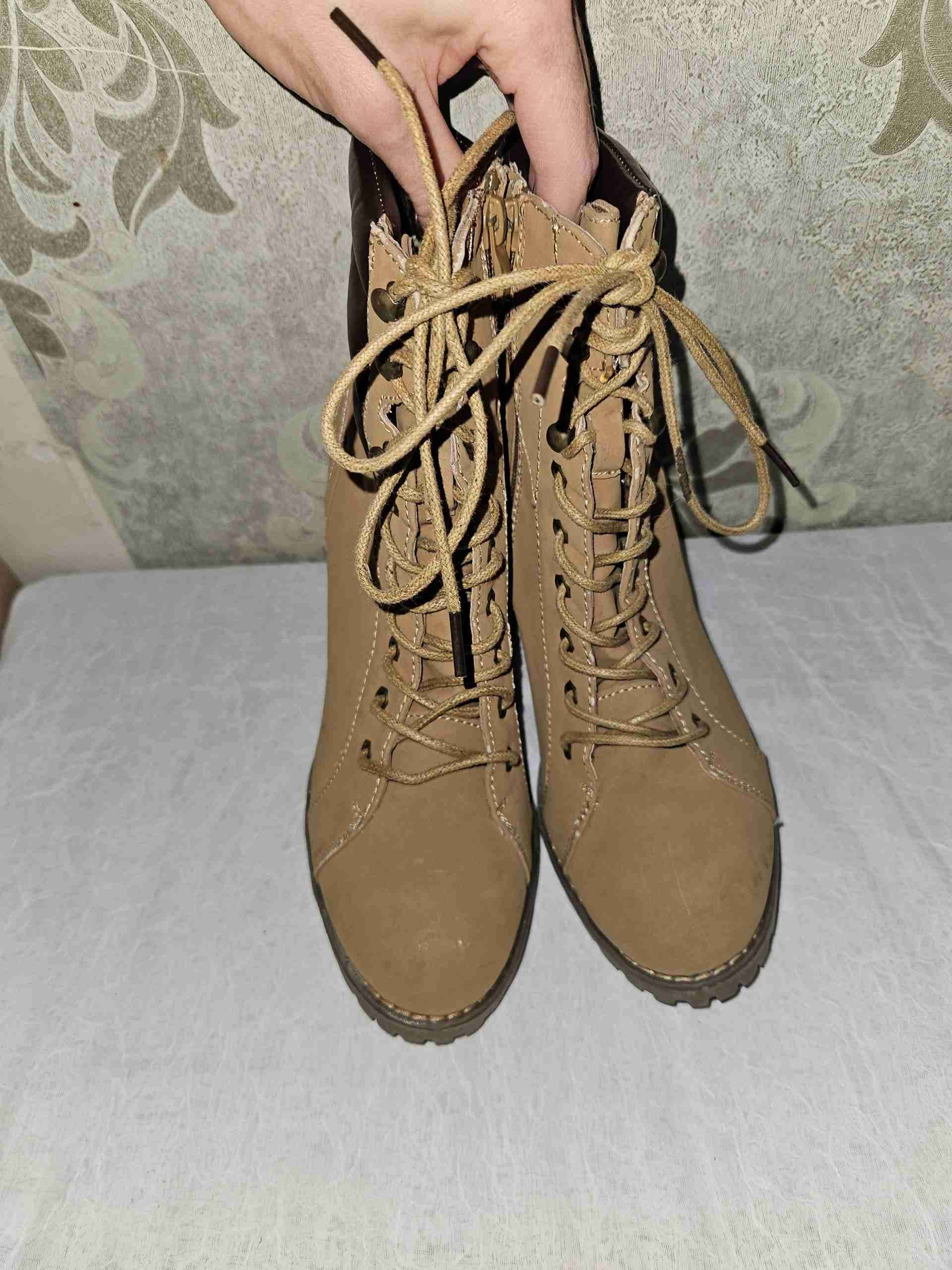 Botines 38 de taco color mostaza - miniatura 6