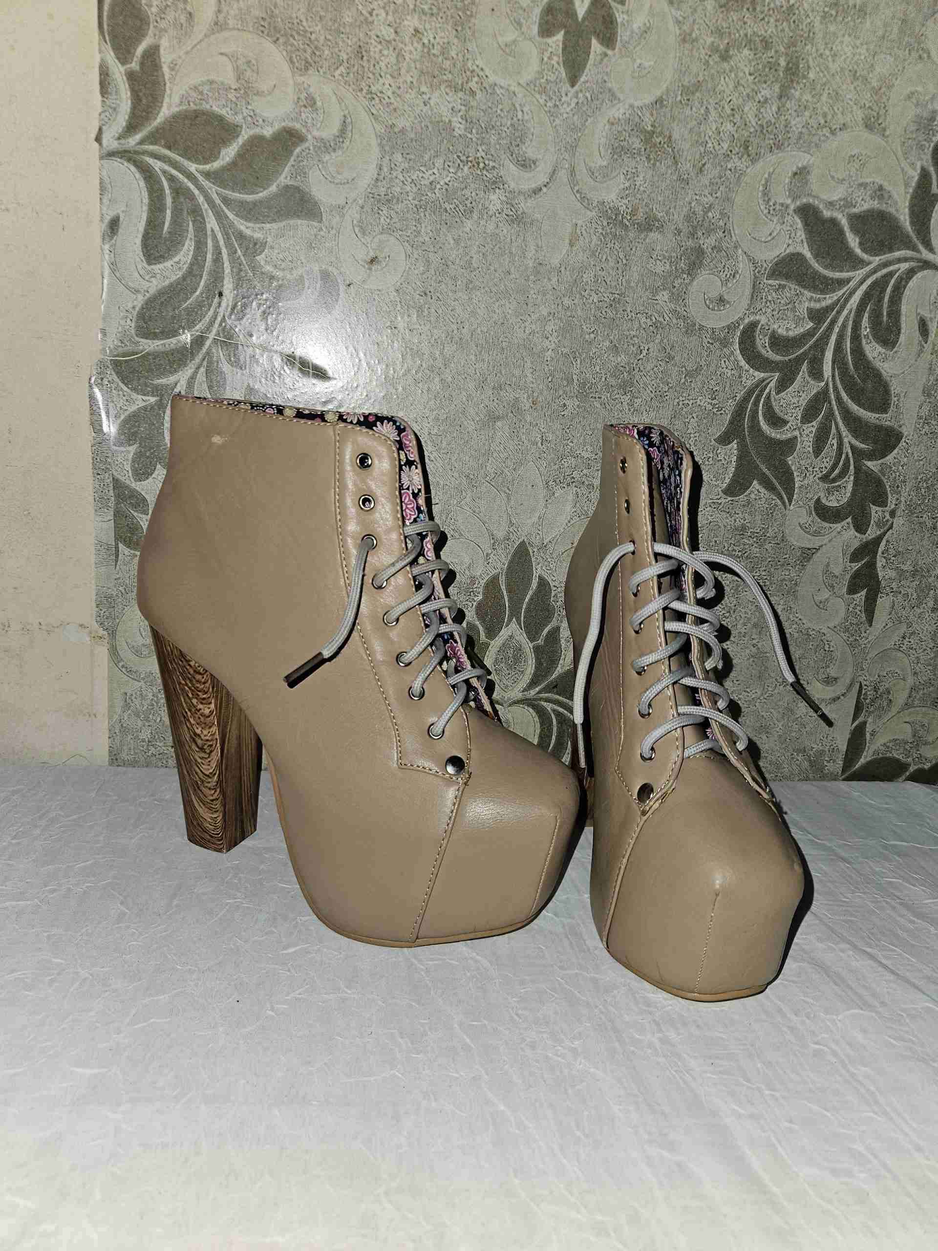 Botines 35 de tacón alto beige - 1