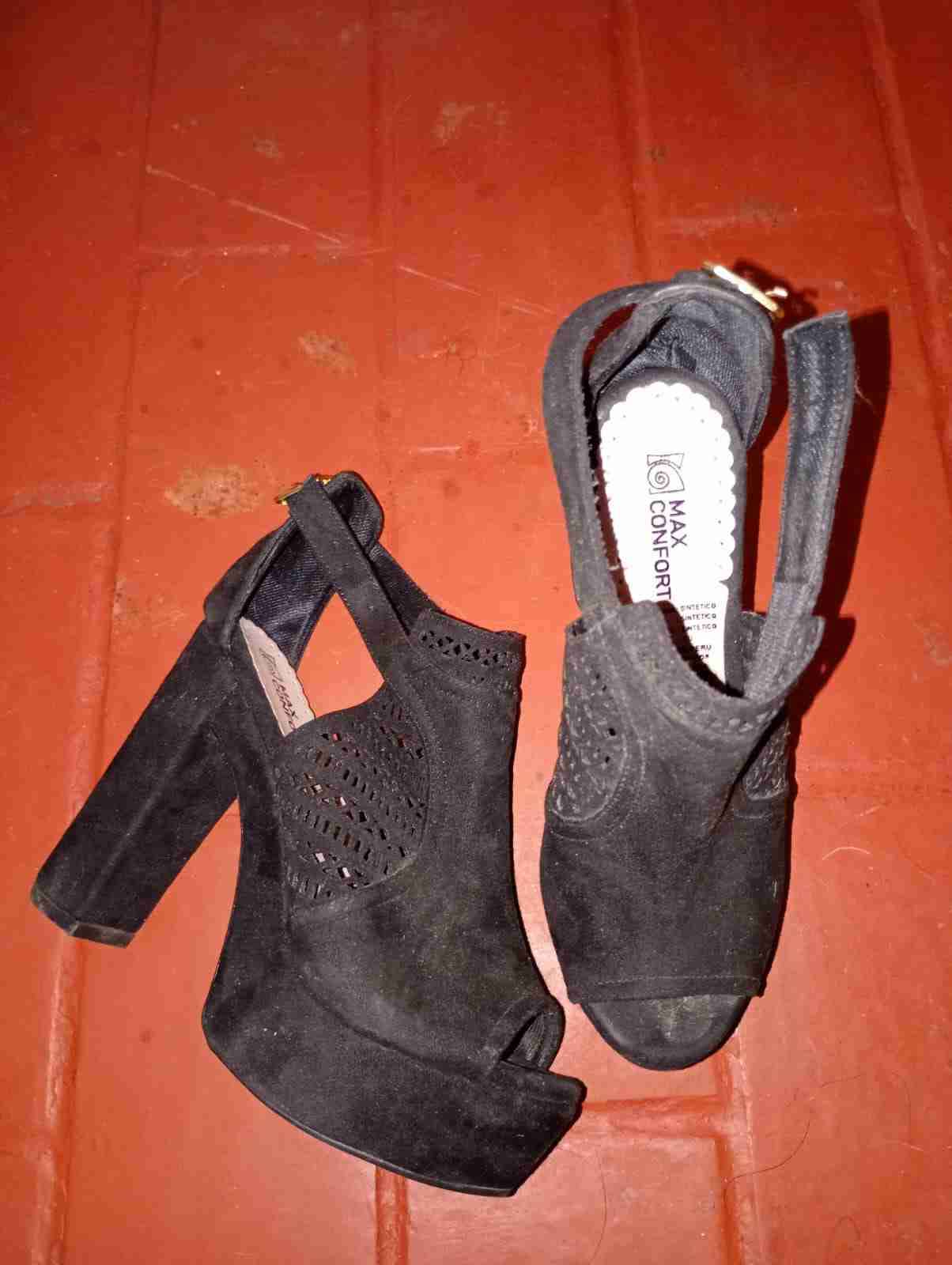 Zapatos mujer con diseño animal print - miniatura 3