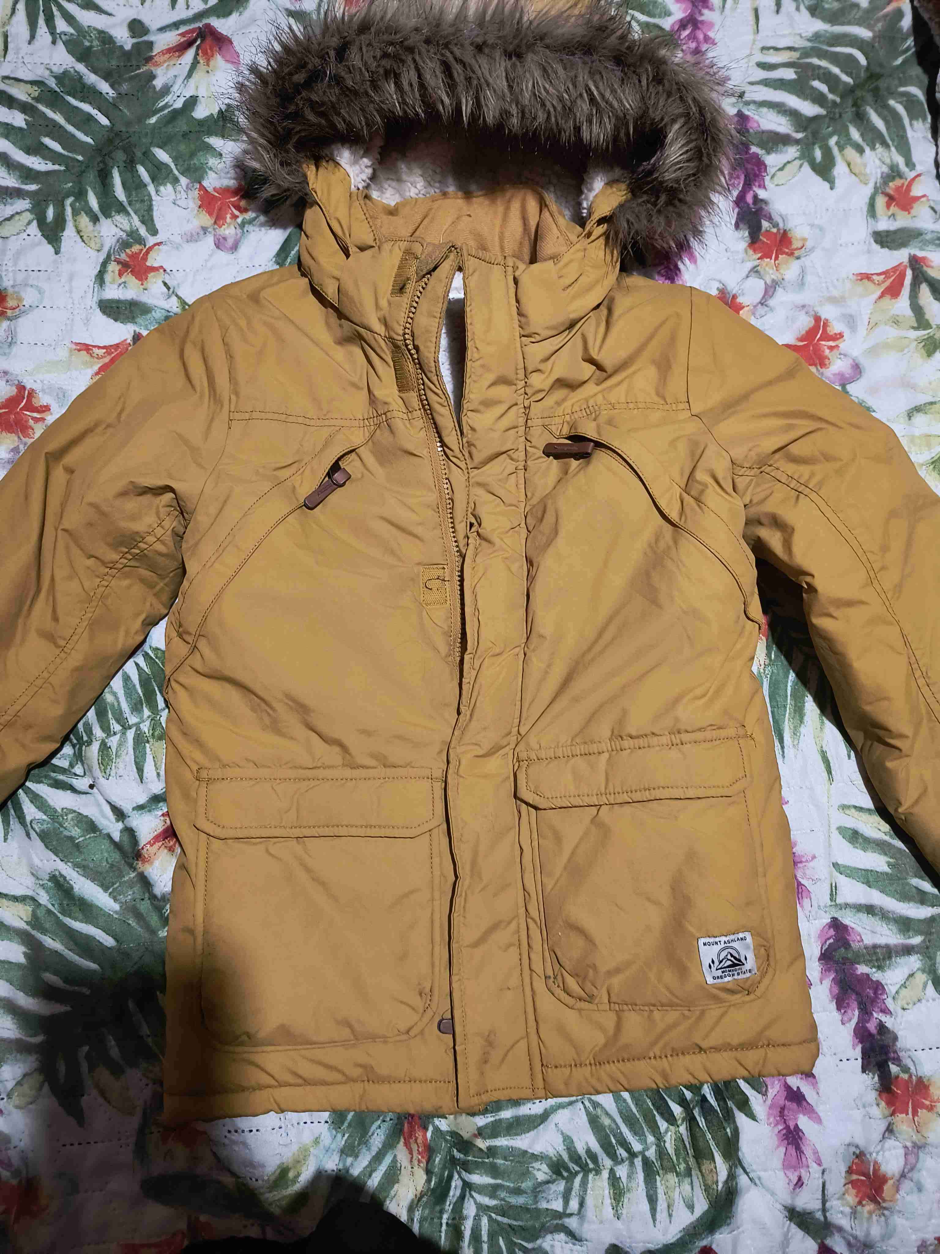 Parka amarilla con capucha - miniatura 1