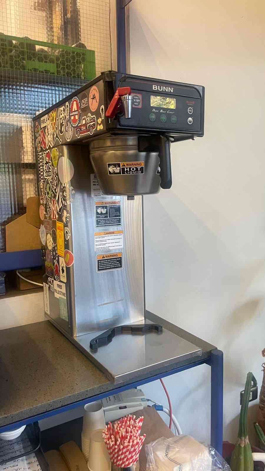Cafetera comercial Bunn - miniatura 1