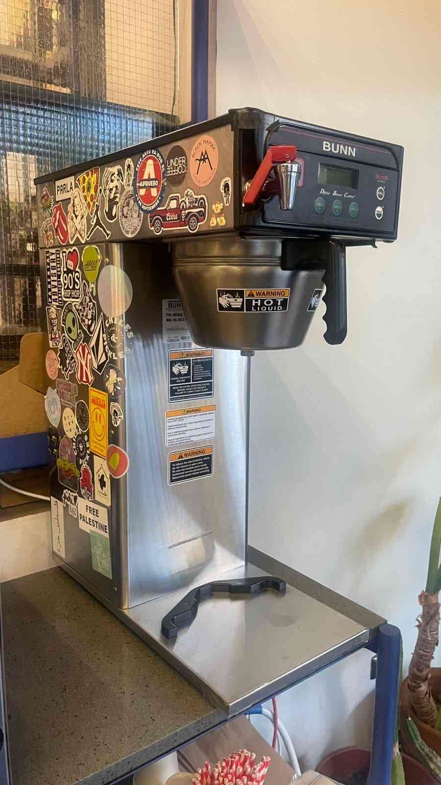 Cafetera comercial Bunn - miniatura 5