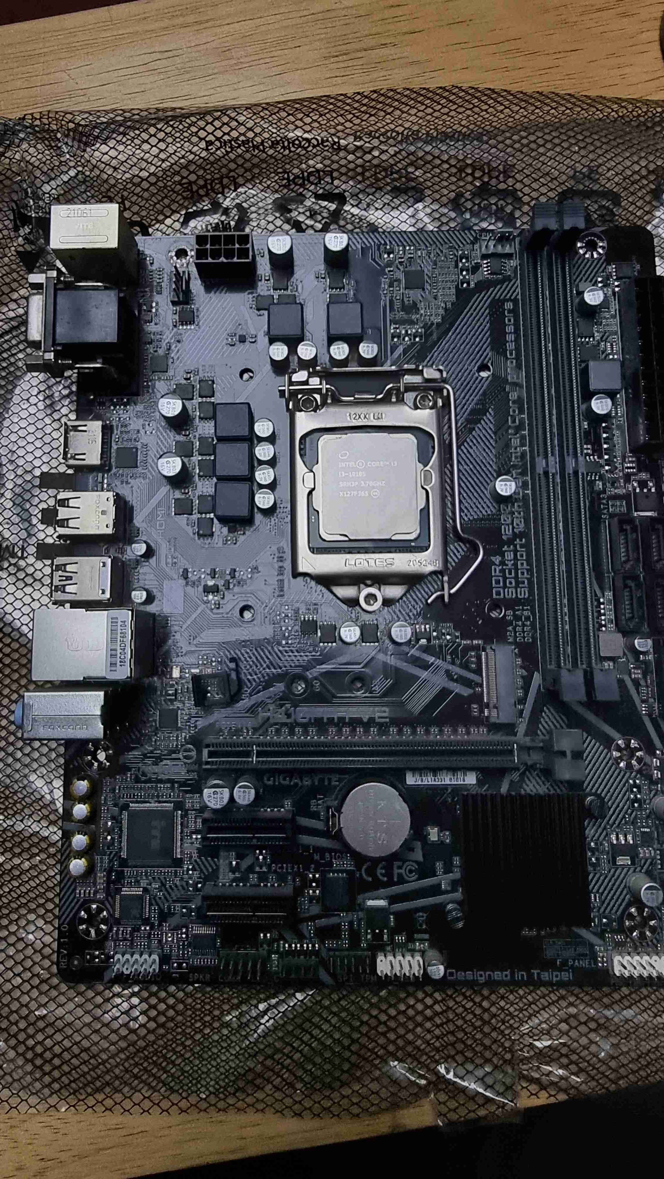 Procesador Intel Core i3-10105 - miniatura 2