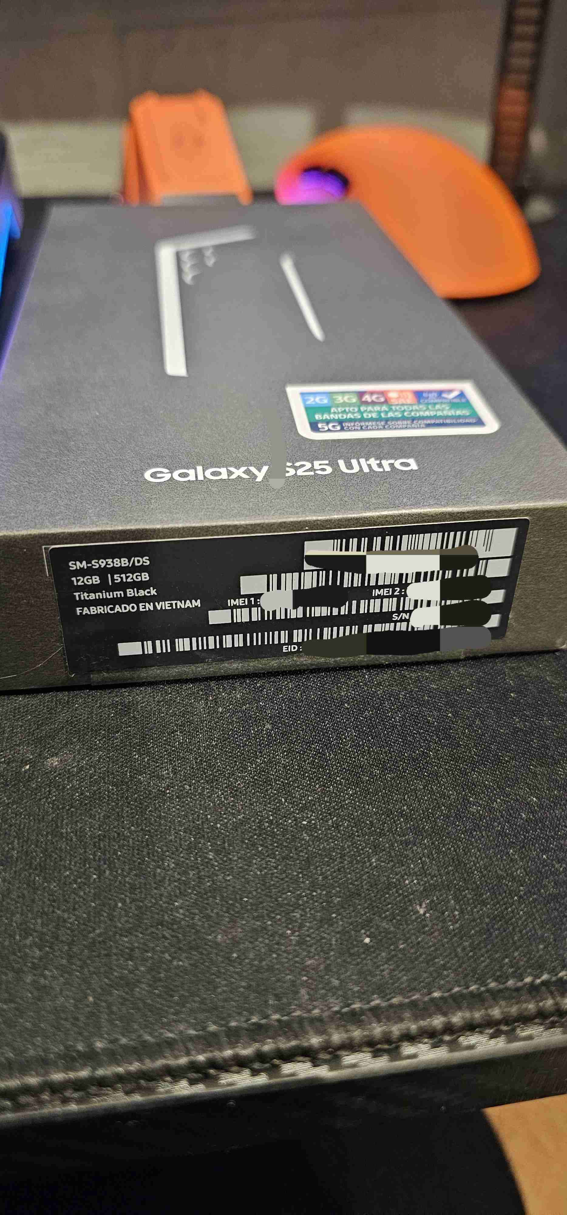 Samsung Galaxy S25 Ultra nuevo 512gb - miniatura 3