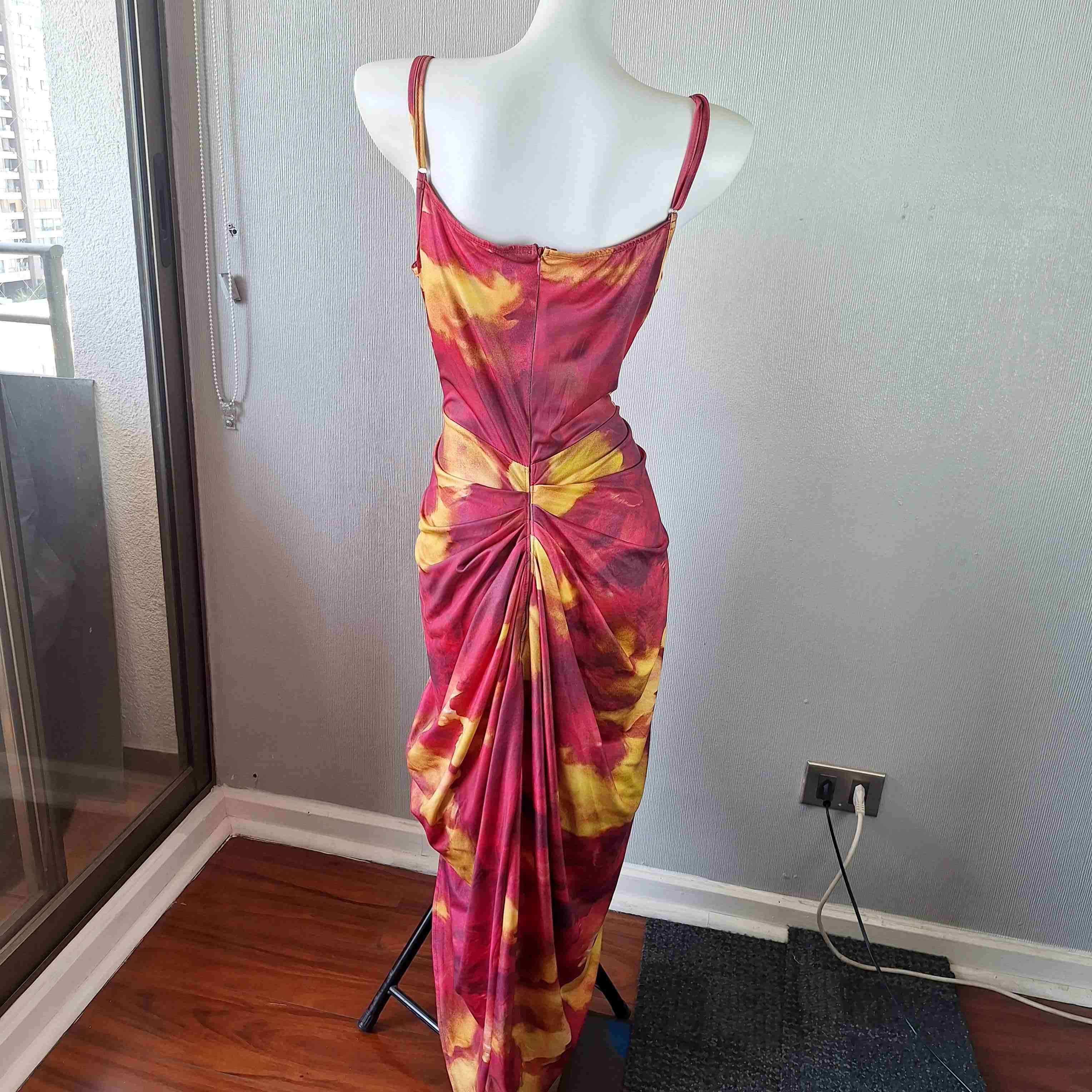 Vestido larga rojo y amarillo - 2