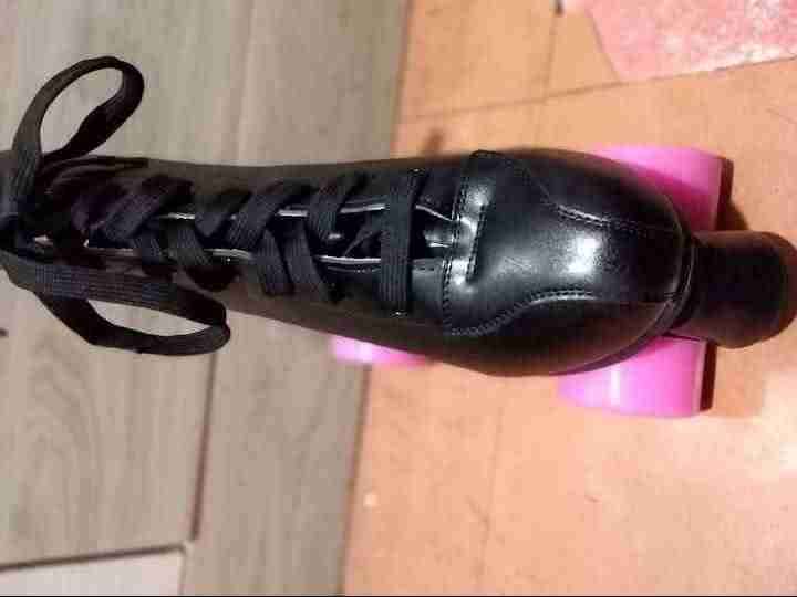 Patines profesionales de 4 ruedas negros - 2