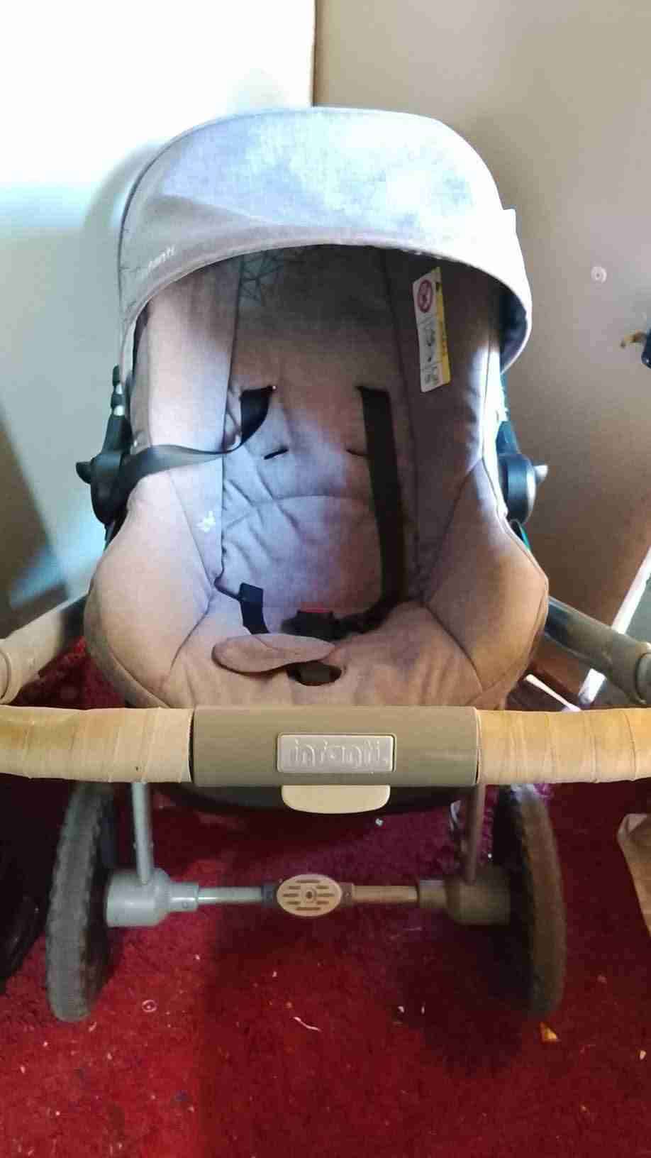 Coche de bebé Infanti gris - 1