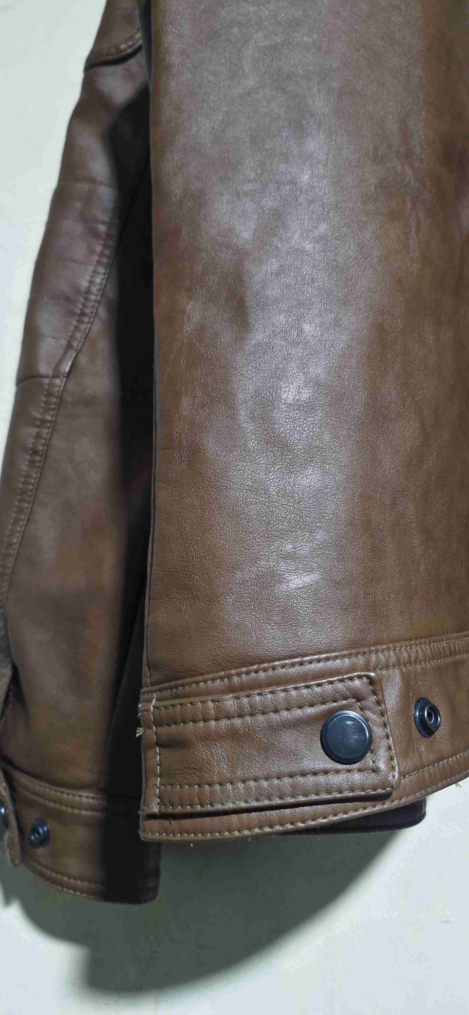 Chaqueta café estilo motero eco cuero - 5