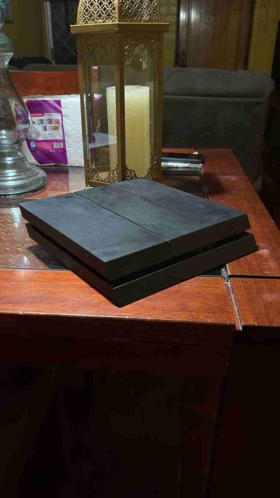 Consola de videojuegos negra - miniatura 2