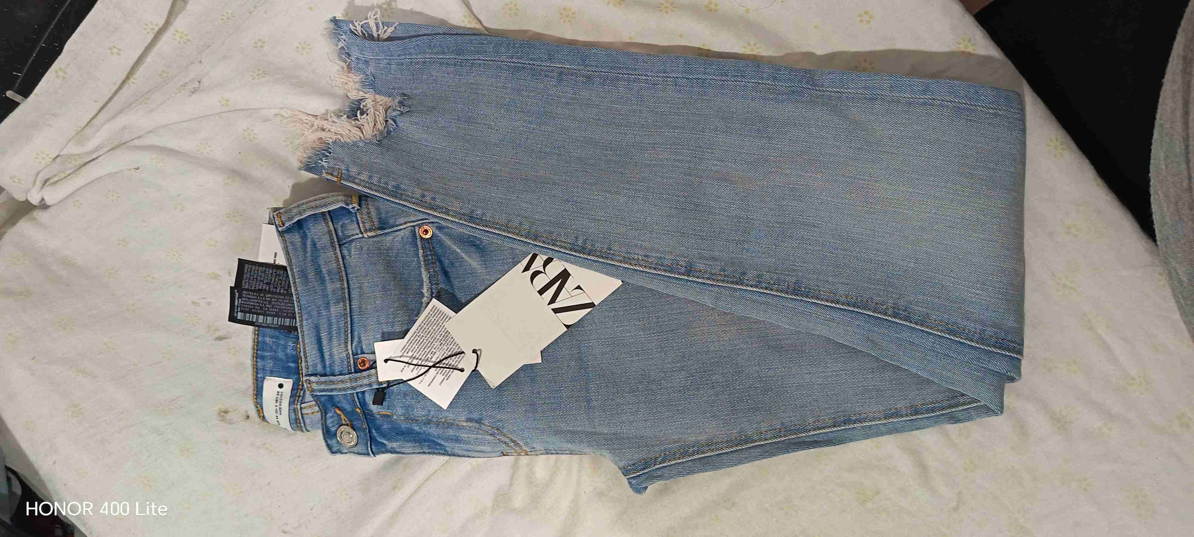 Jeans azules clásicos - miniatura 2