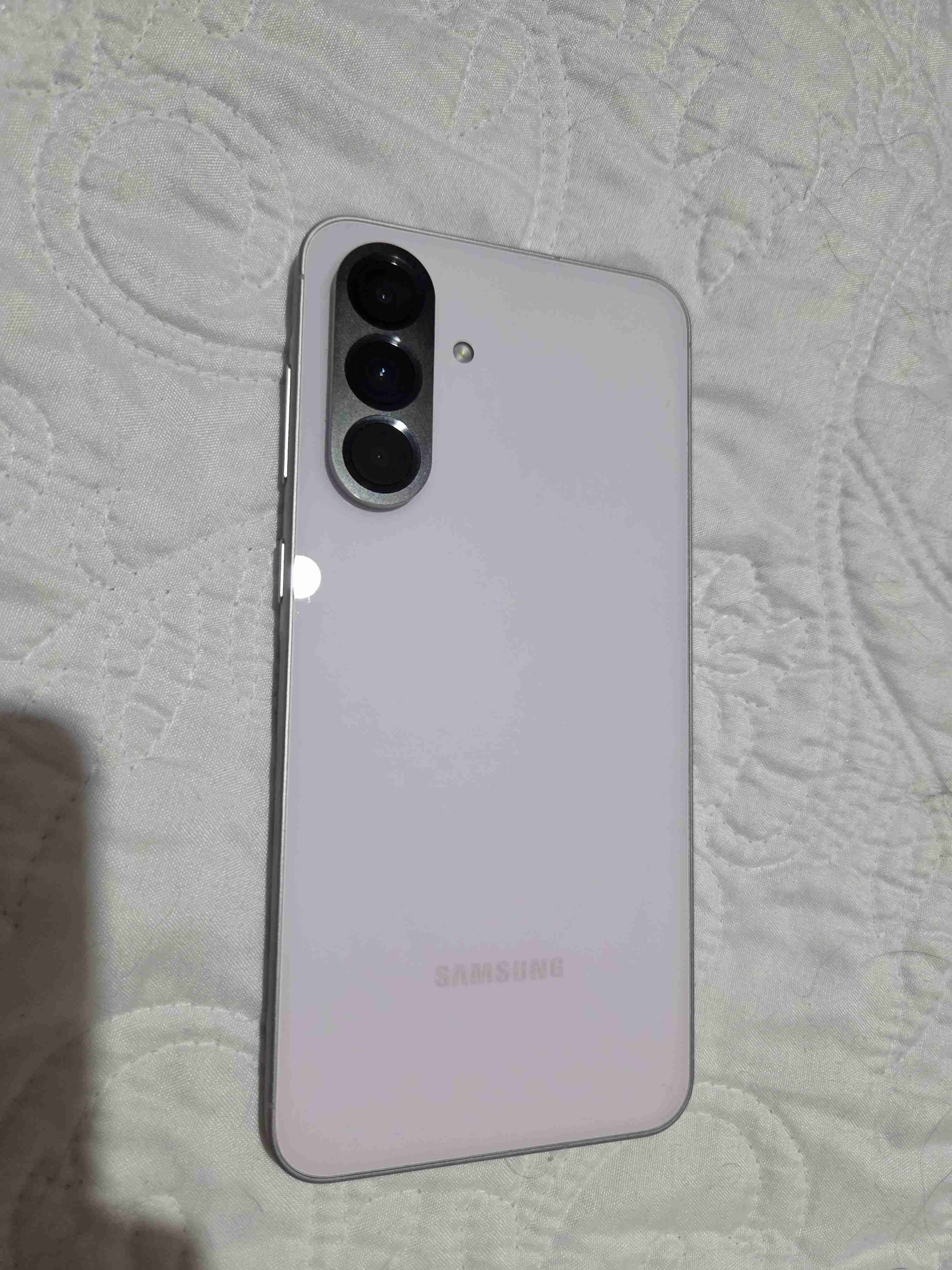 Samsung Galaxy A56 5G poco uso - miniatura 2