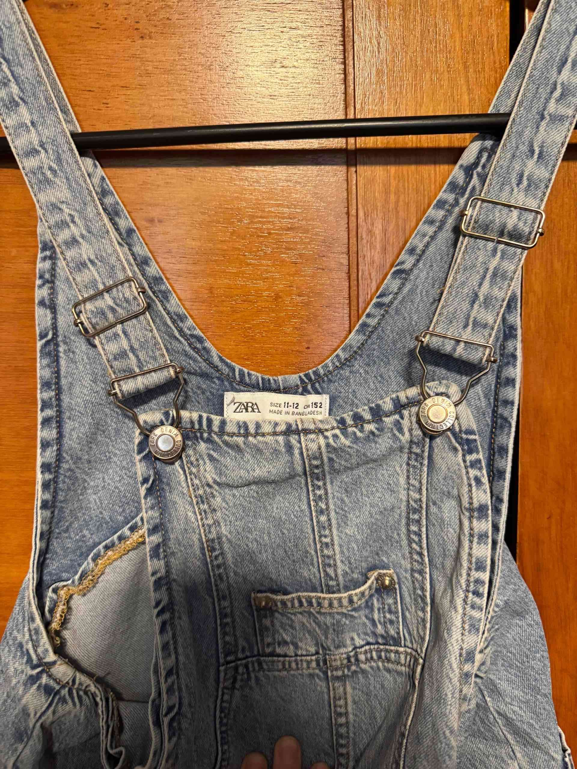 Jardinera niña  de mezclilla azul claro - miniatura 3