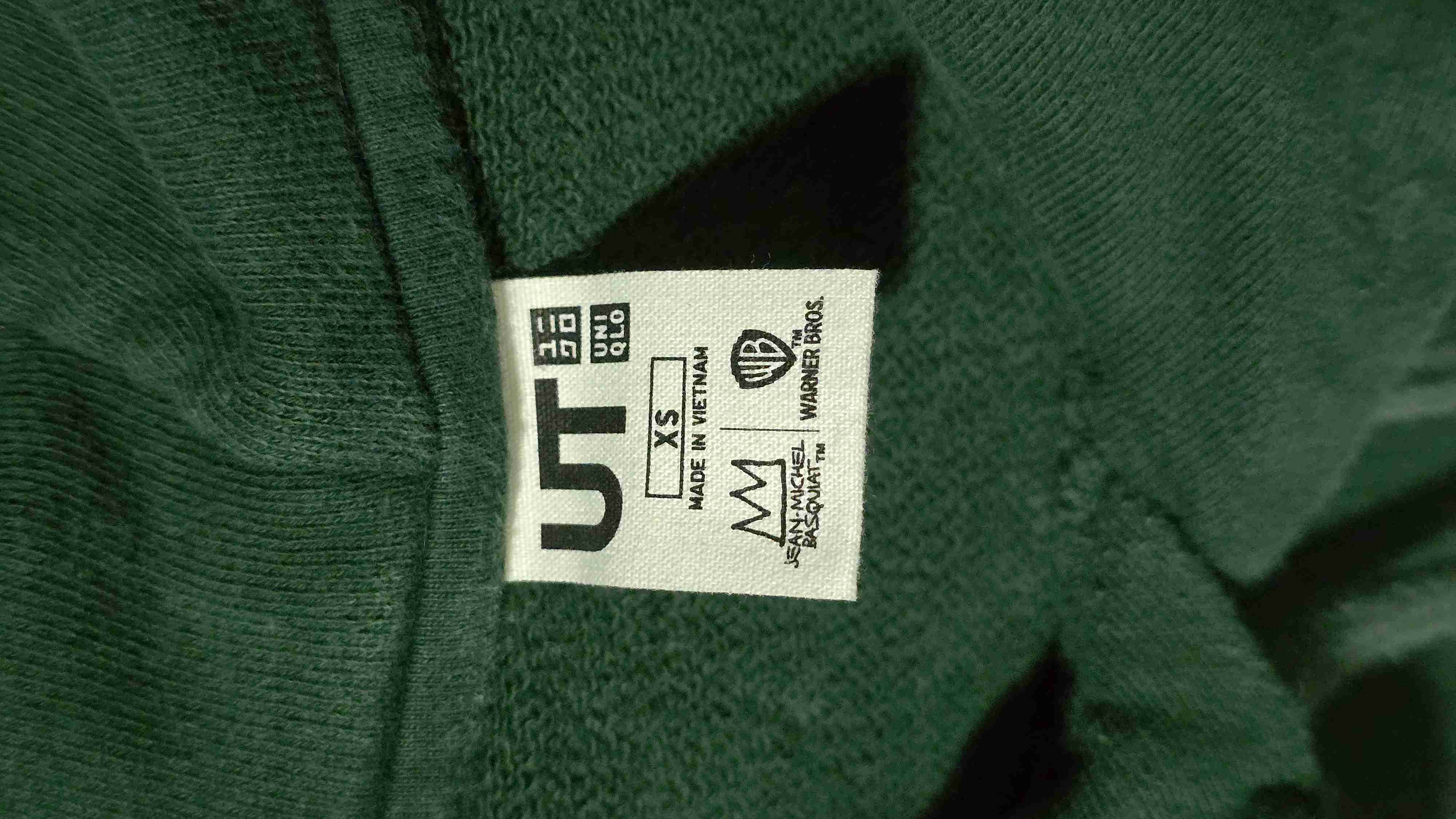 Polerón verde con diseño Joker - miniatura 2