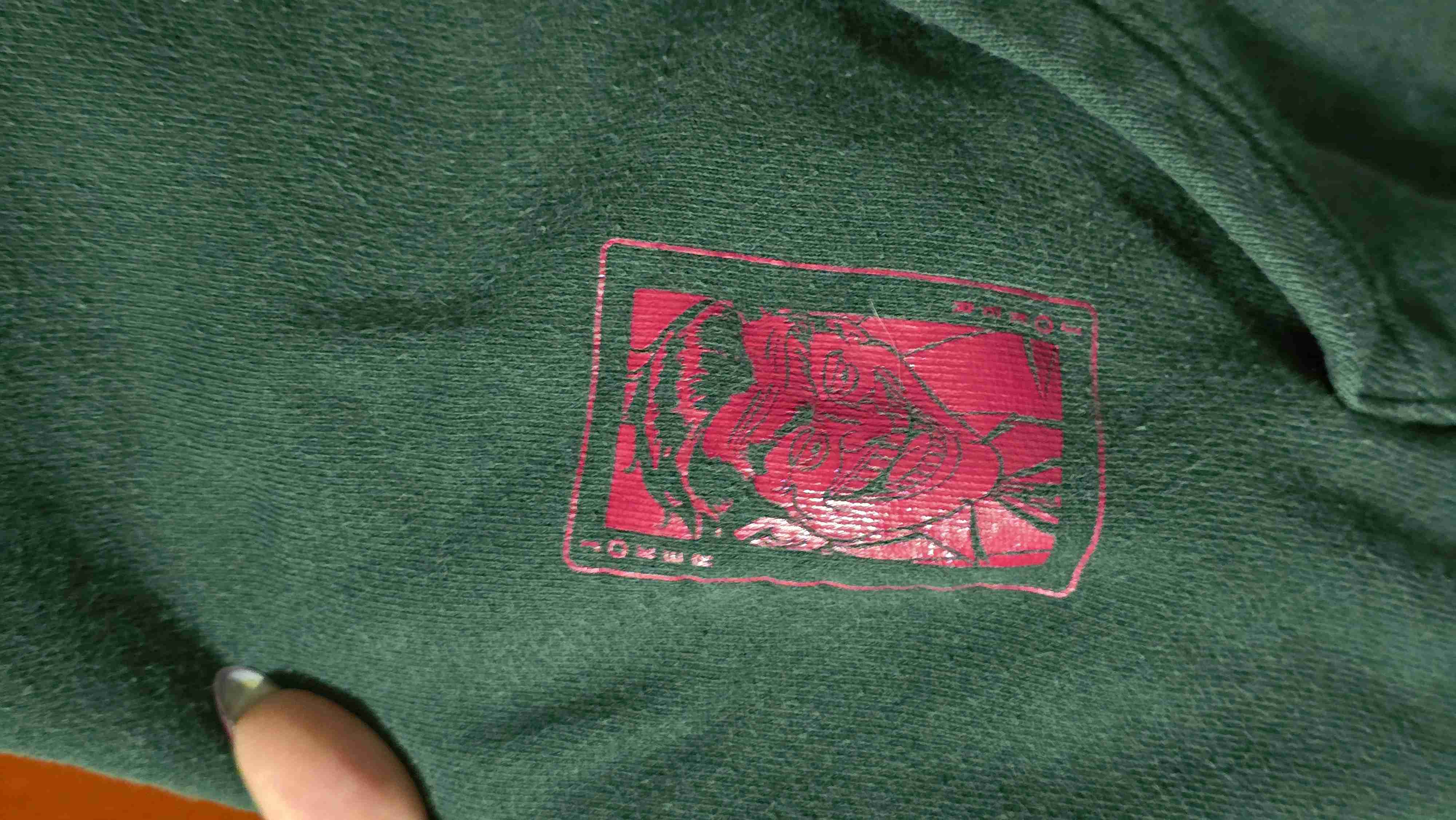 Polerón verde con diseño Joker - miniatura 4