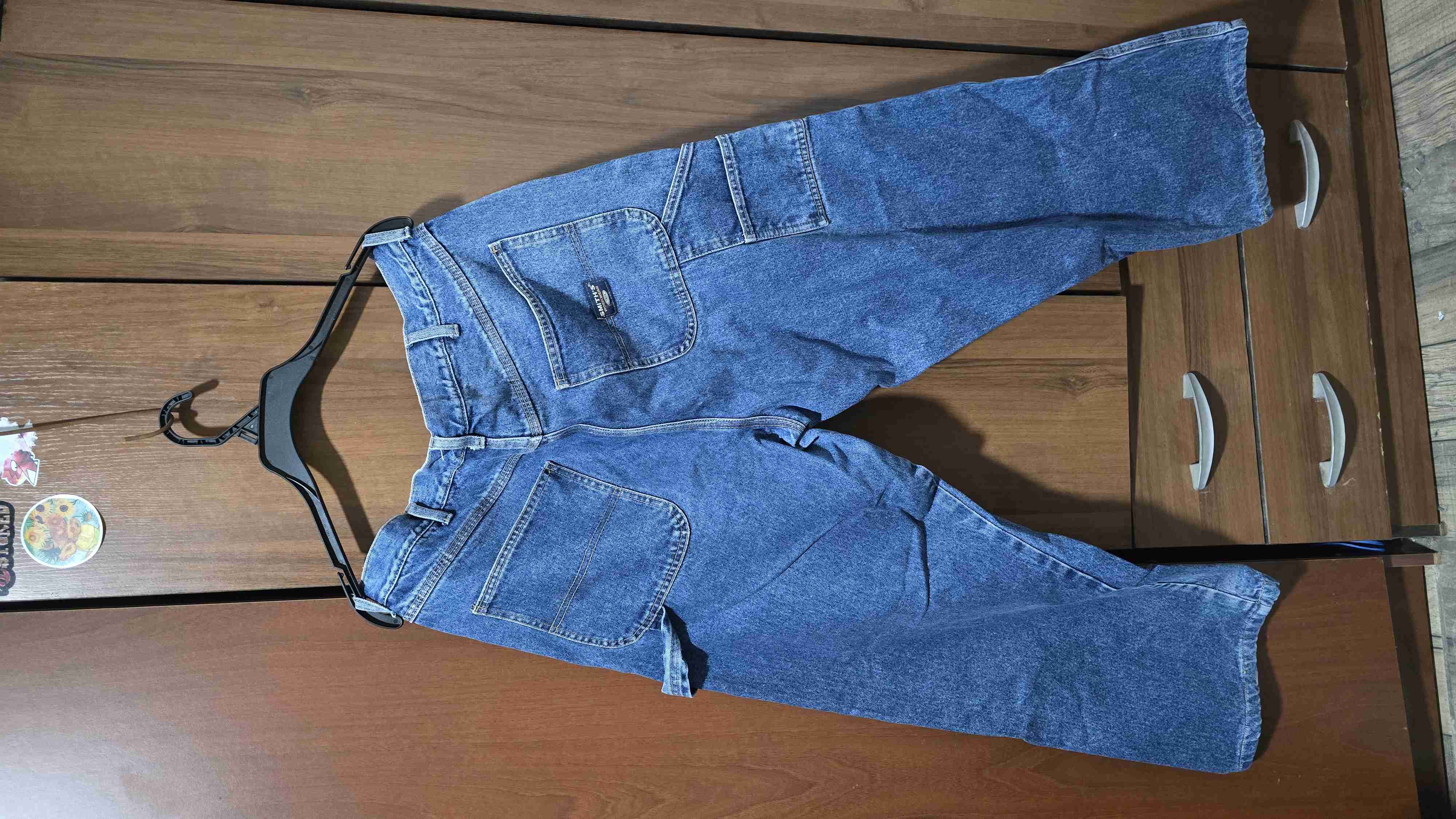 Jeans azules clásicos - miniatura 2