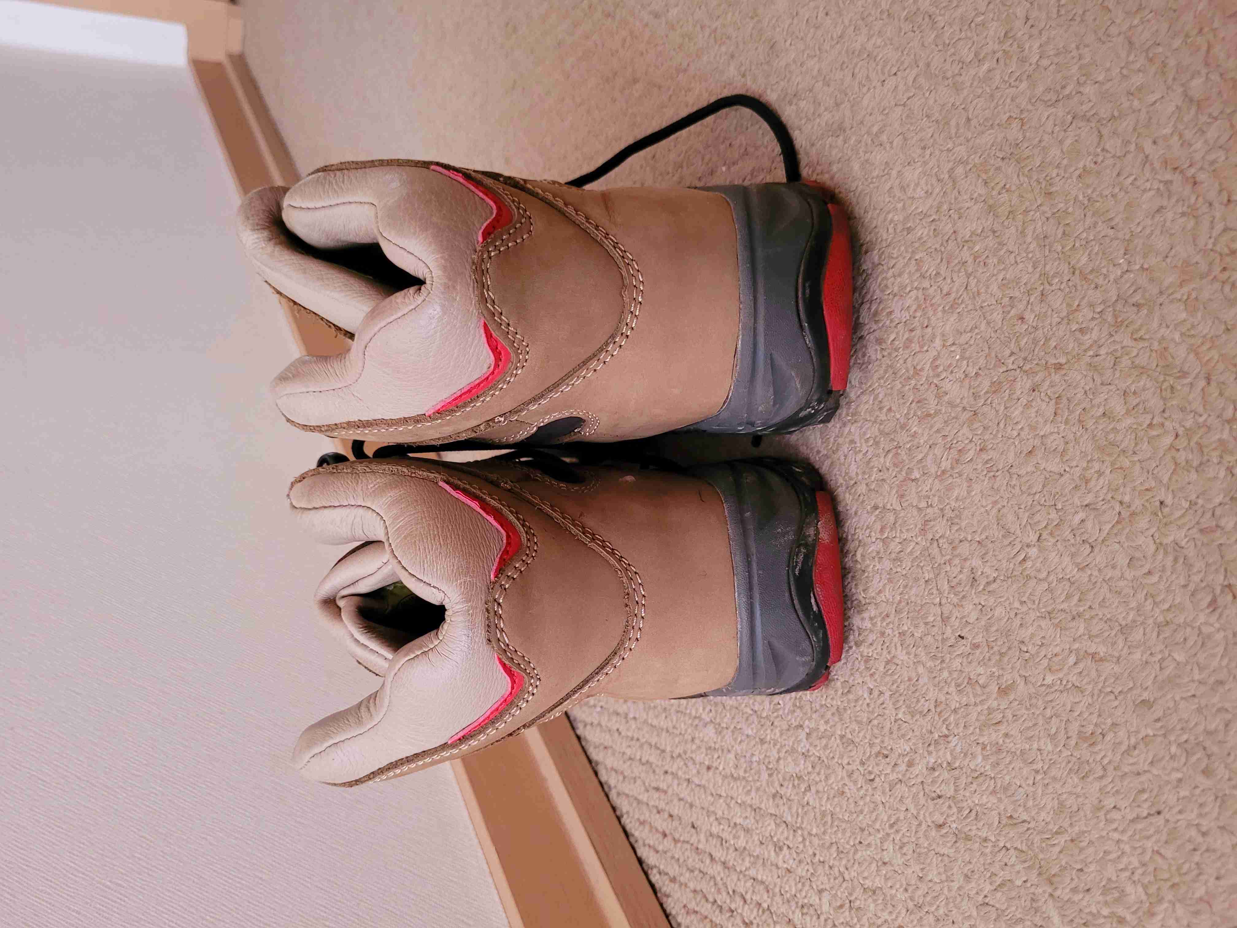 Zapatos de seguridad color marrón - miniatura 3