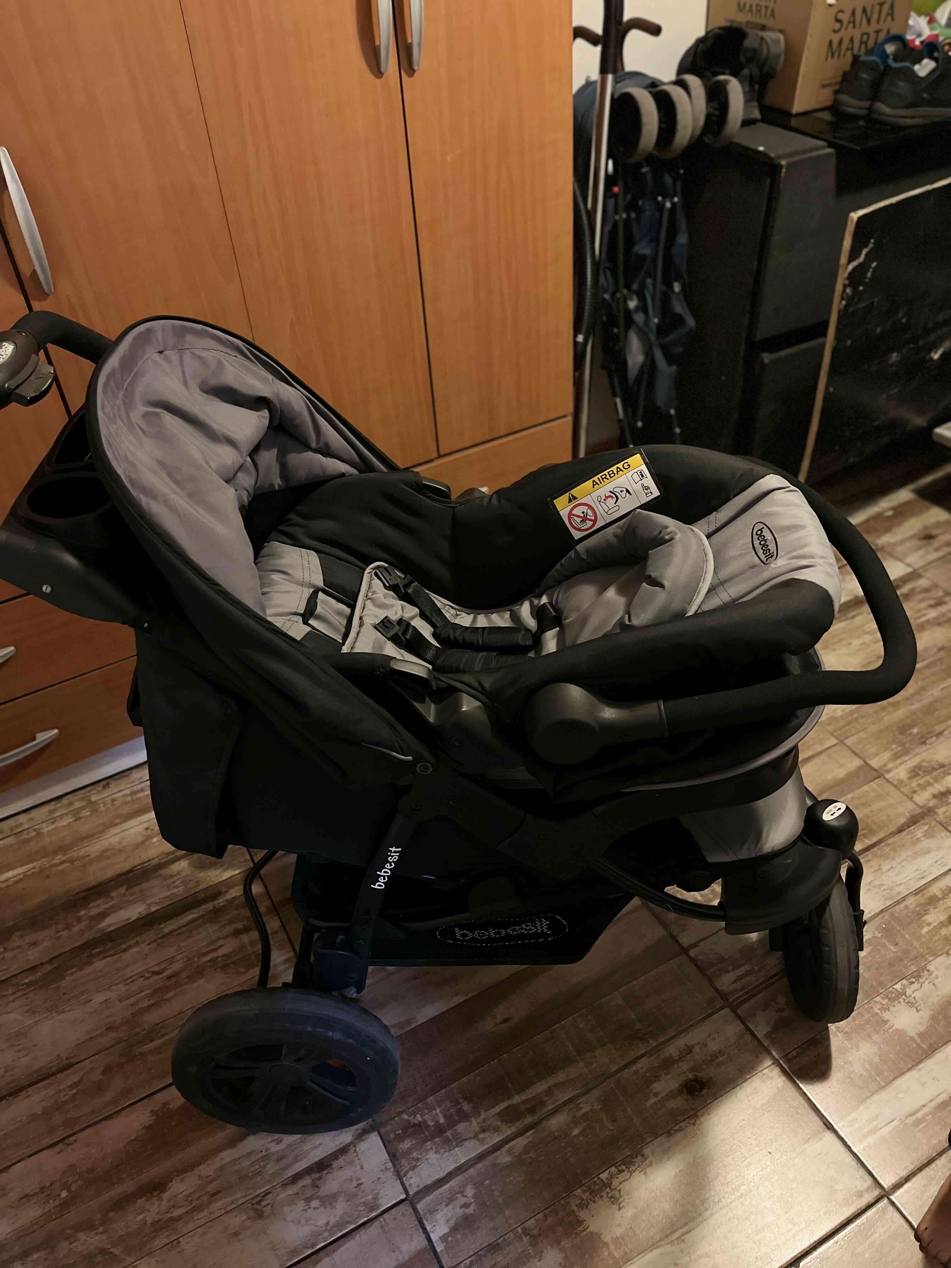 Coche de bebé negro bebesit - 3