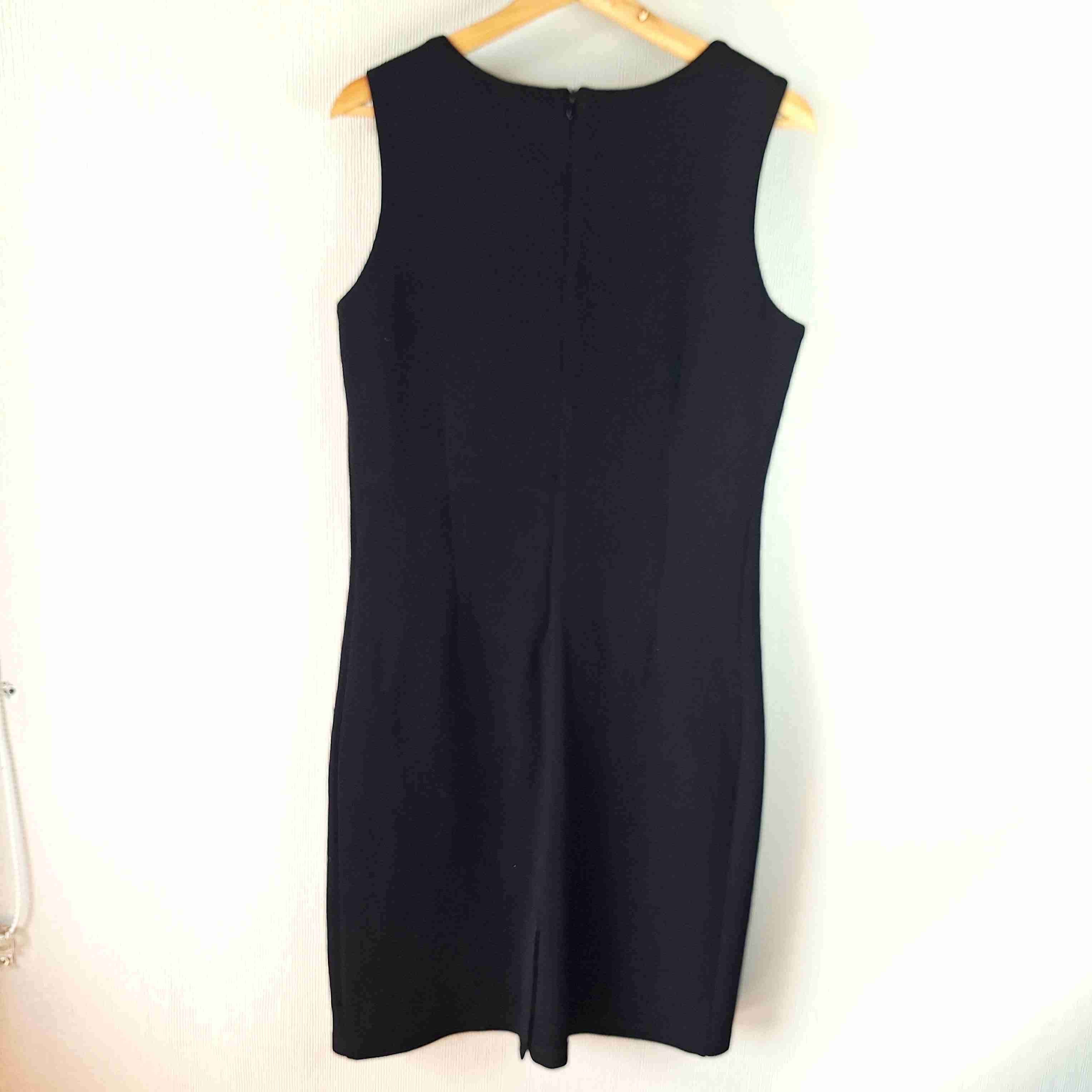 Vestido de rayas blanco y negro - miniatura 2