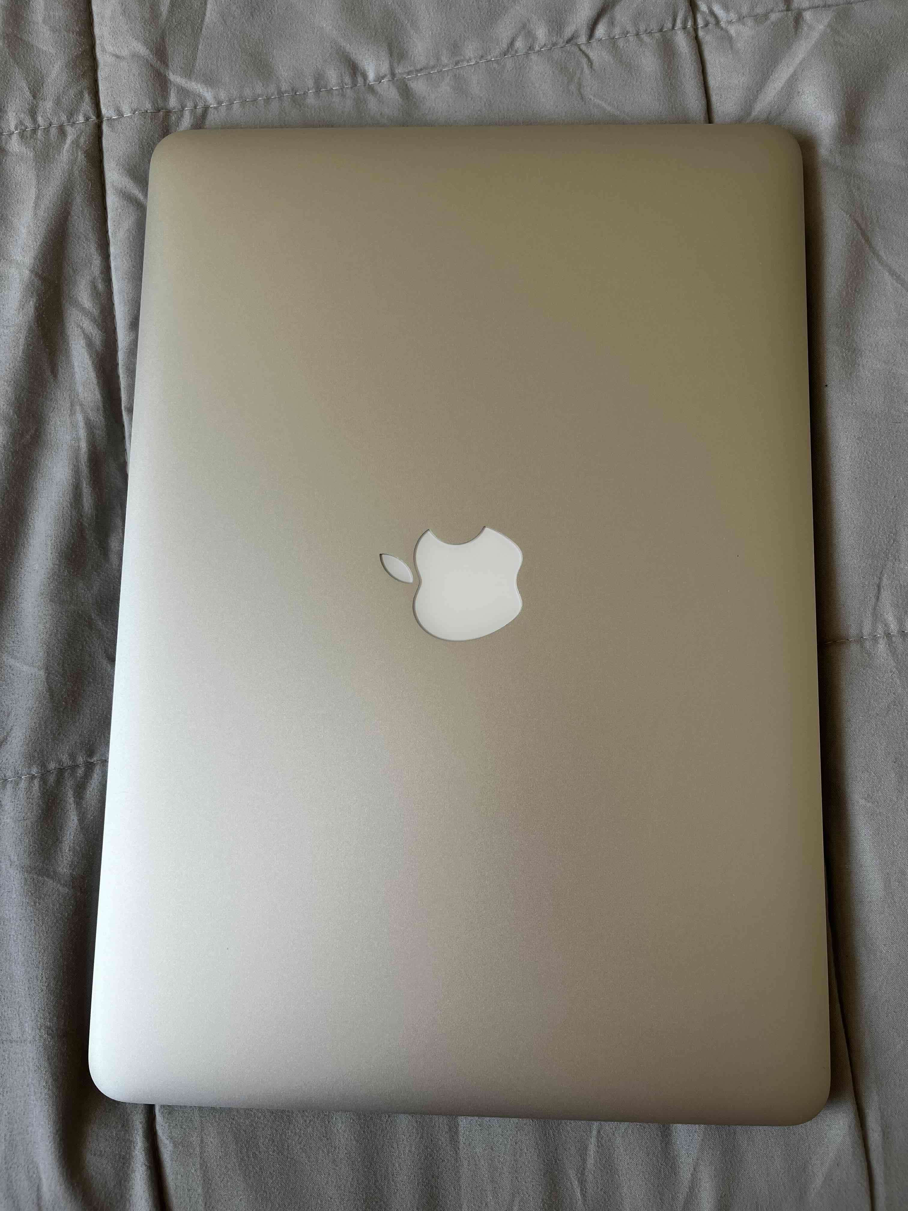 Laptop MacBook Air usada - 5