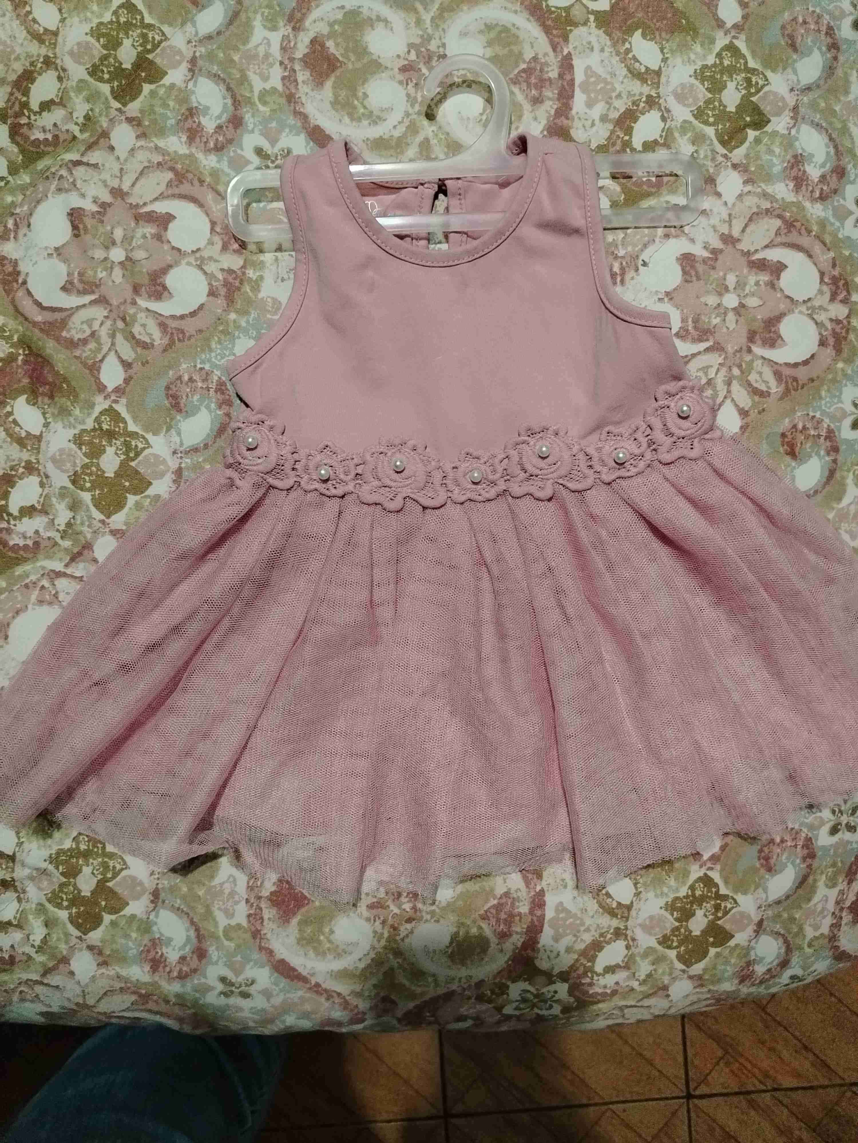 Ropa de bebé variada - miniatura 6