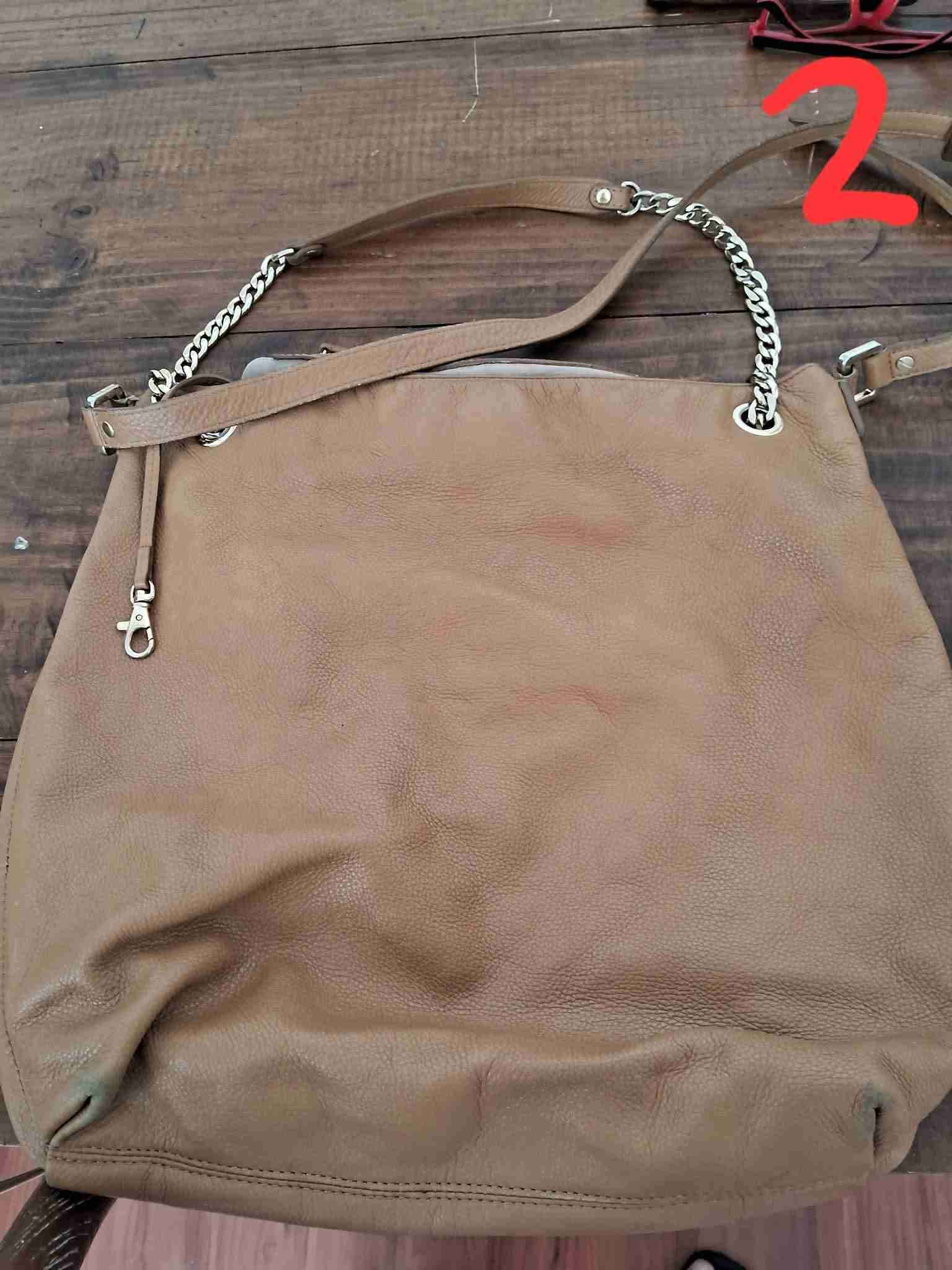 Cartera de cuero cafe mk