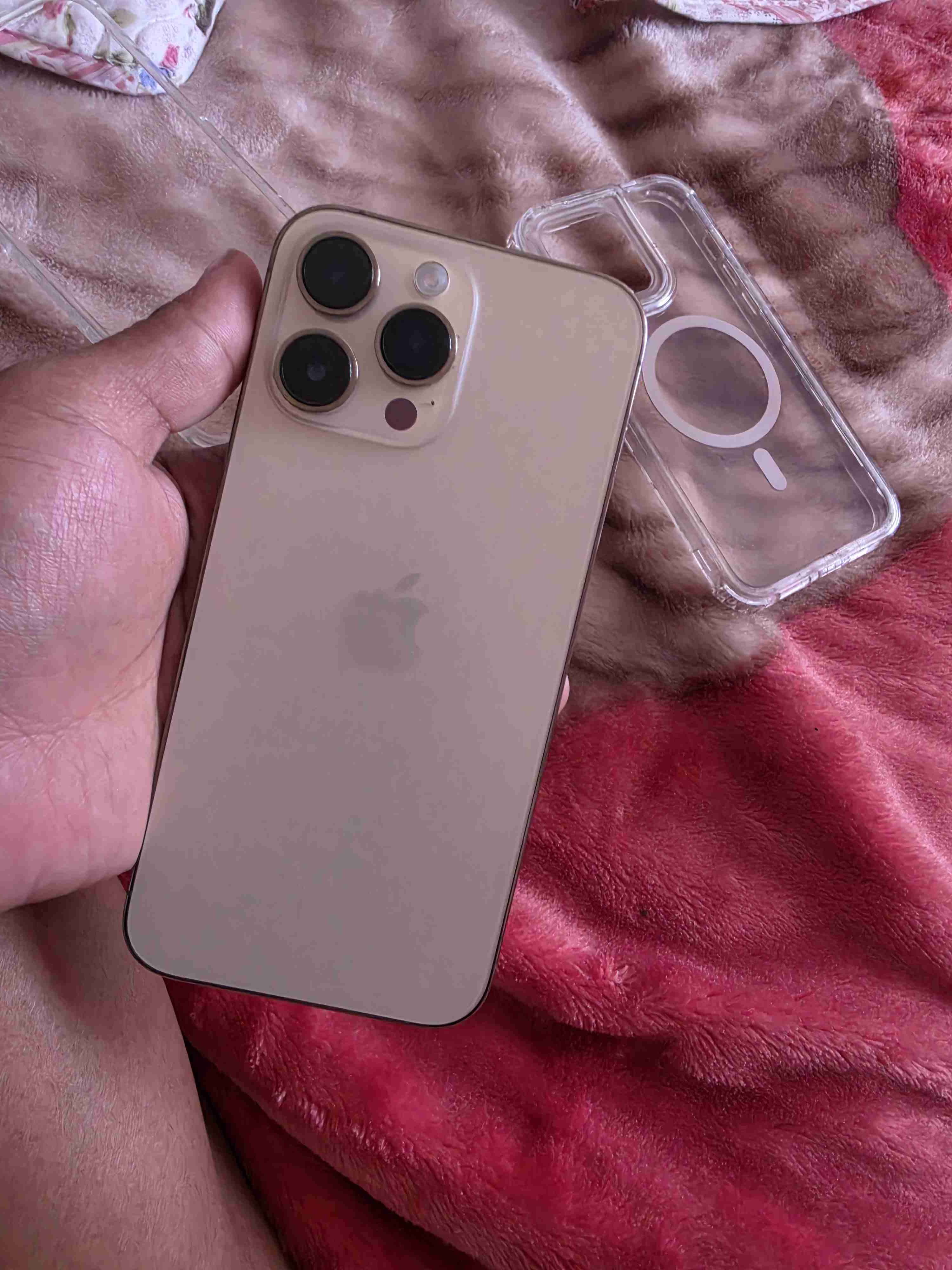 IPhone 14 pro max - 4