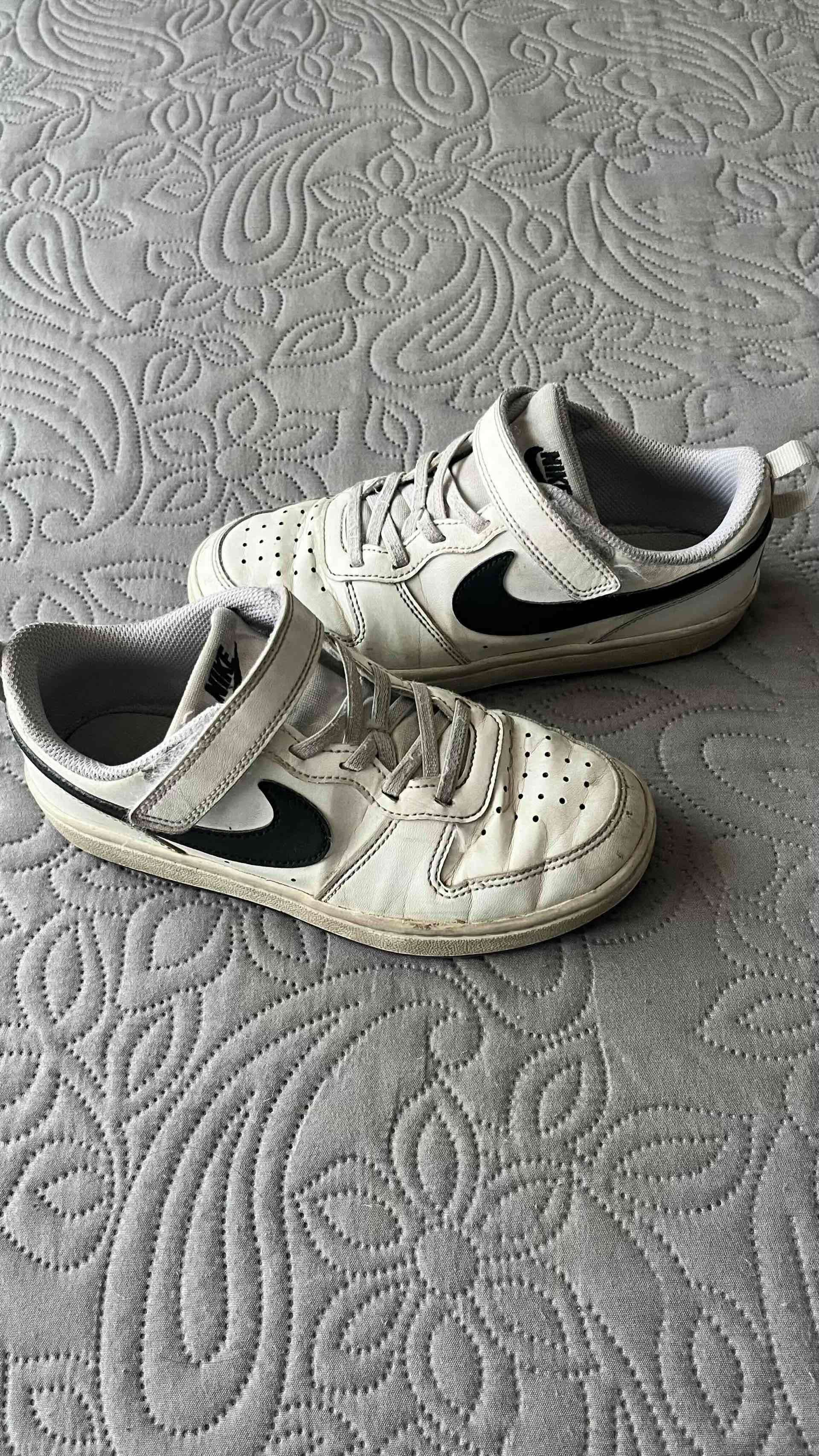 Zapatillas blancas con velcro, Nike originales